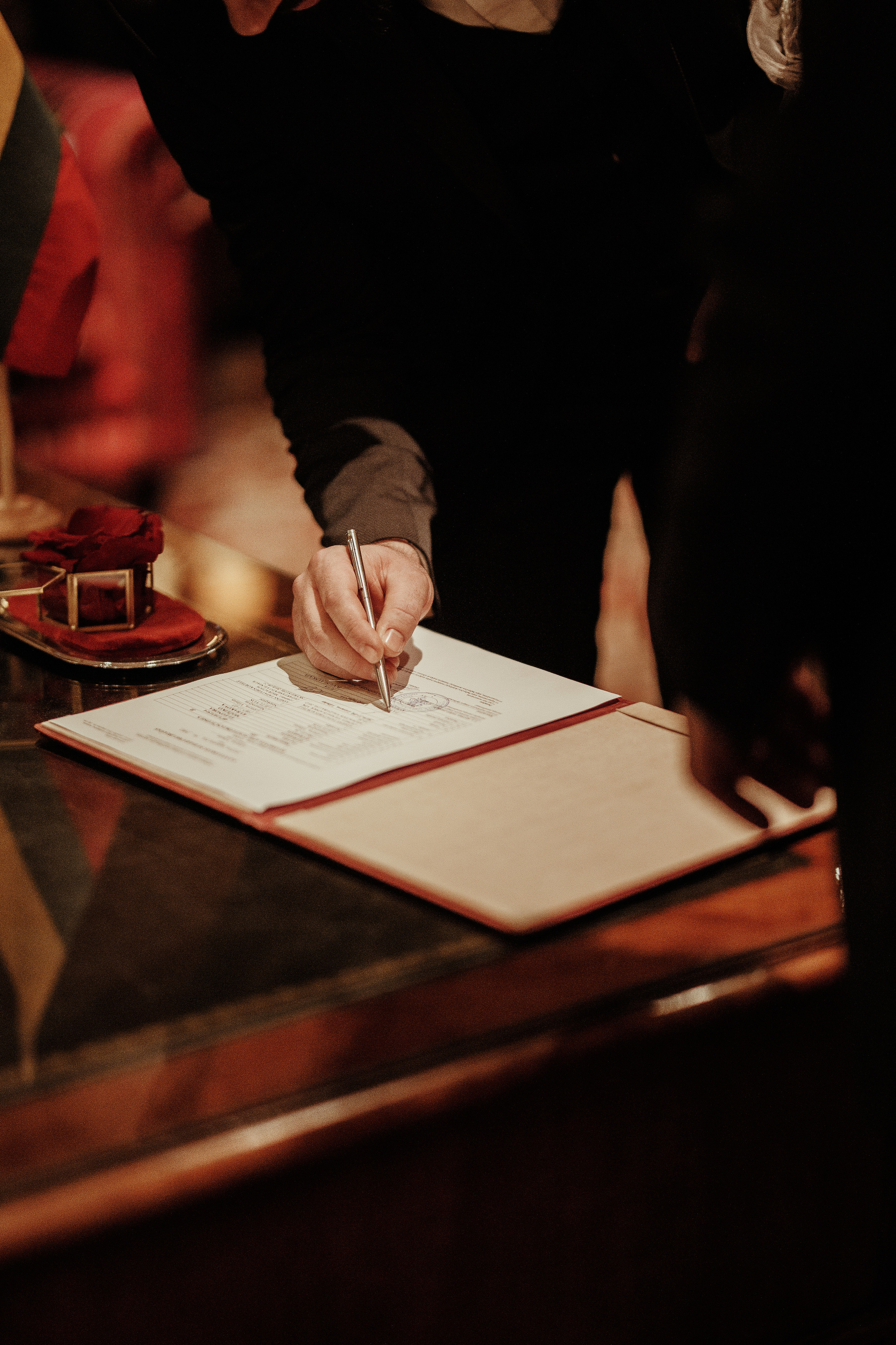 Eleonora / Pavel. Wedding and family photographer in Lithuania — Yvanessa Gelvano