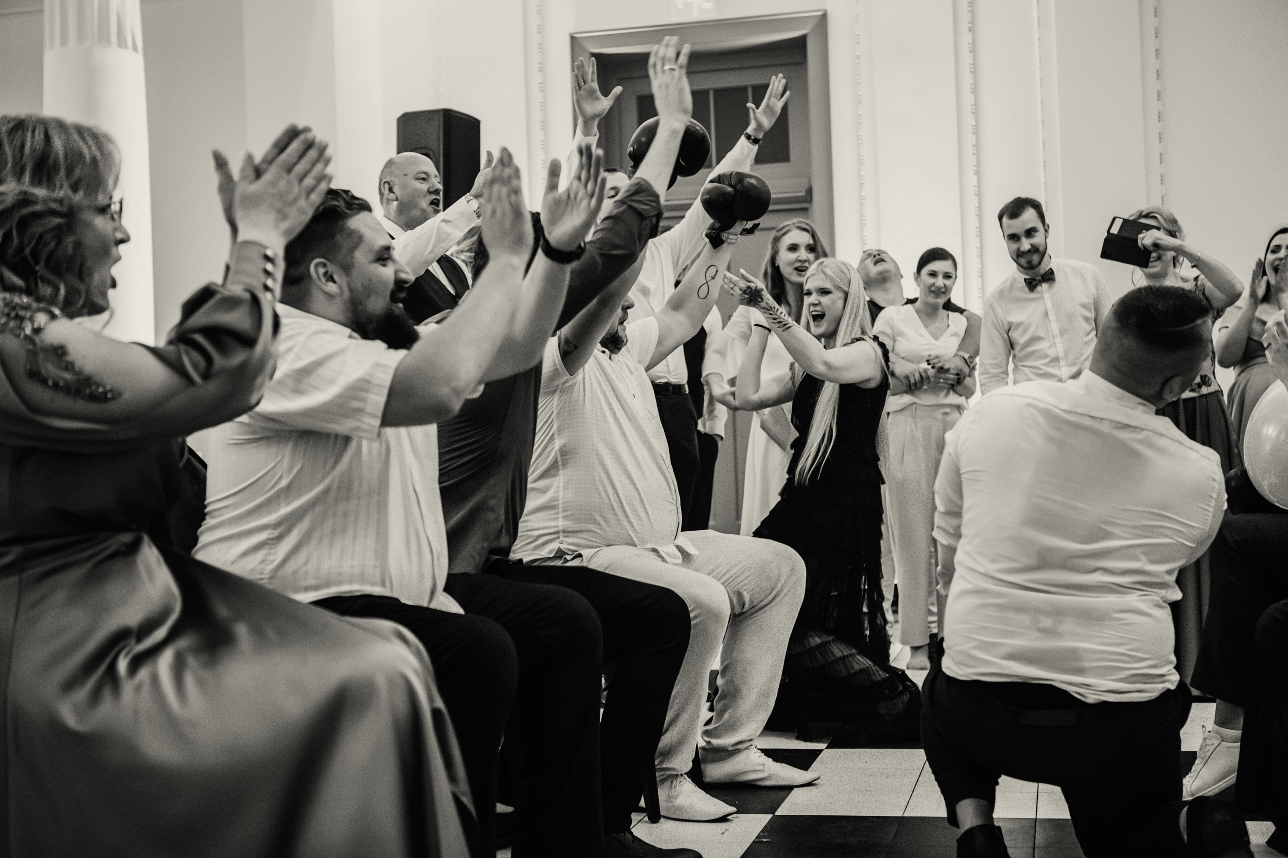 Viktorija / Edvardas. Wedding and family photographer in Lithuania — Yvanessa Gelvano