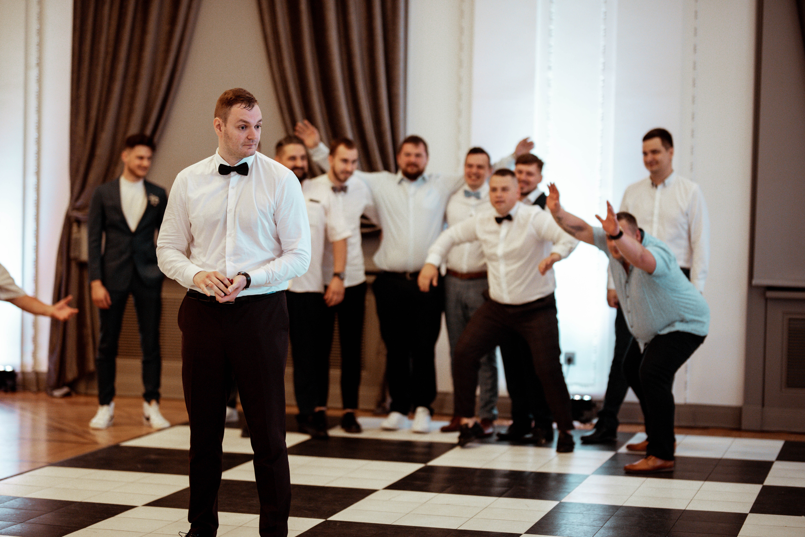 Viktorija / Edvardas. Wedding and family photographer in Lithuania — Yvanessa Gelvano