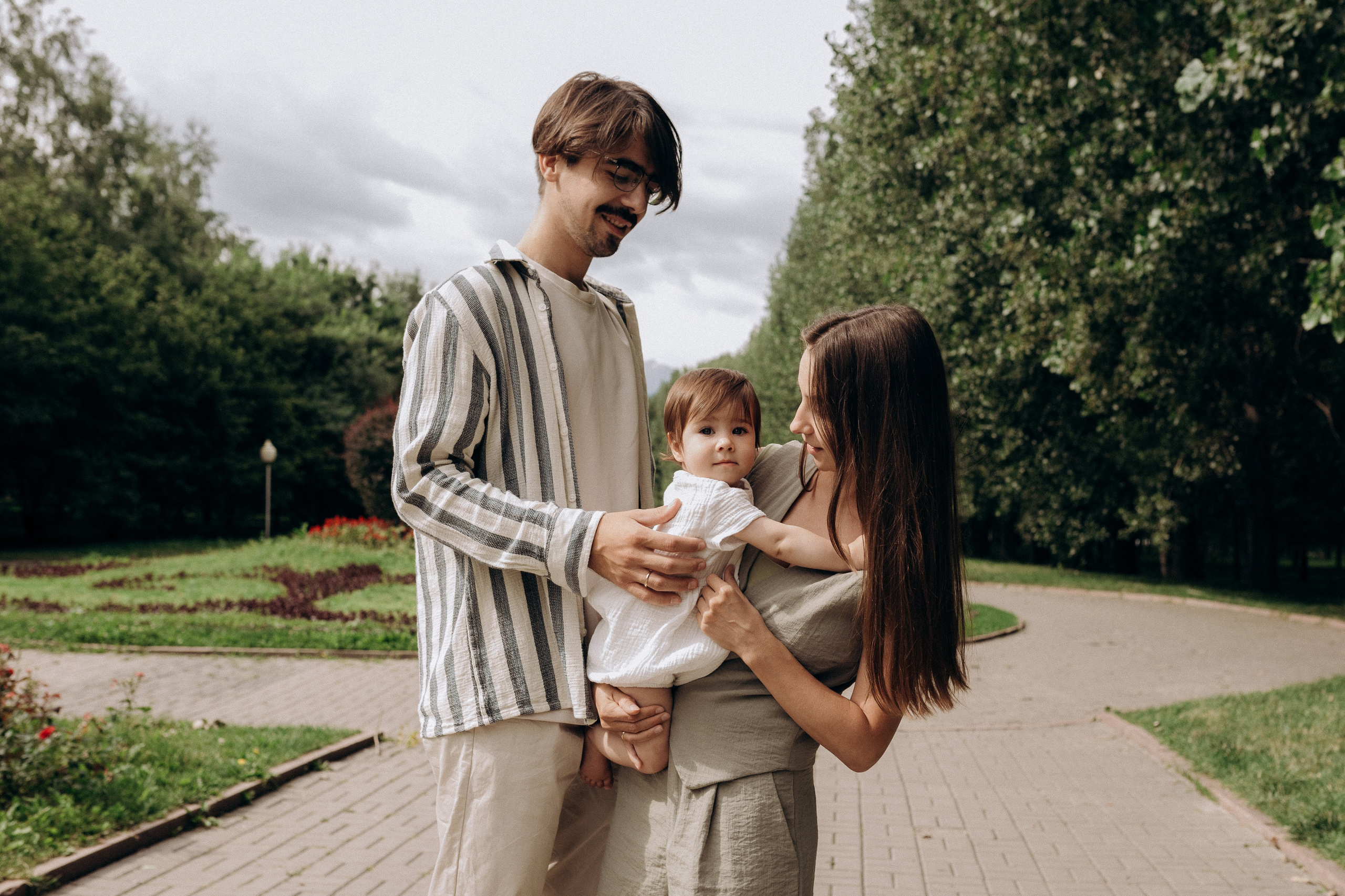 Ульяне годик. Индивидуальный и love story фотограф в Алматы Шарычева Ирина