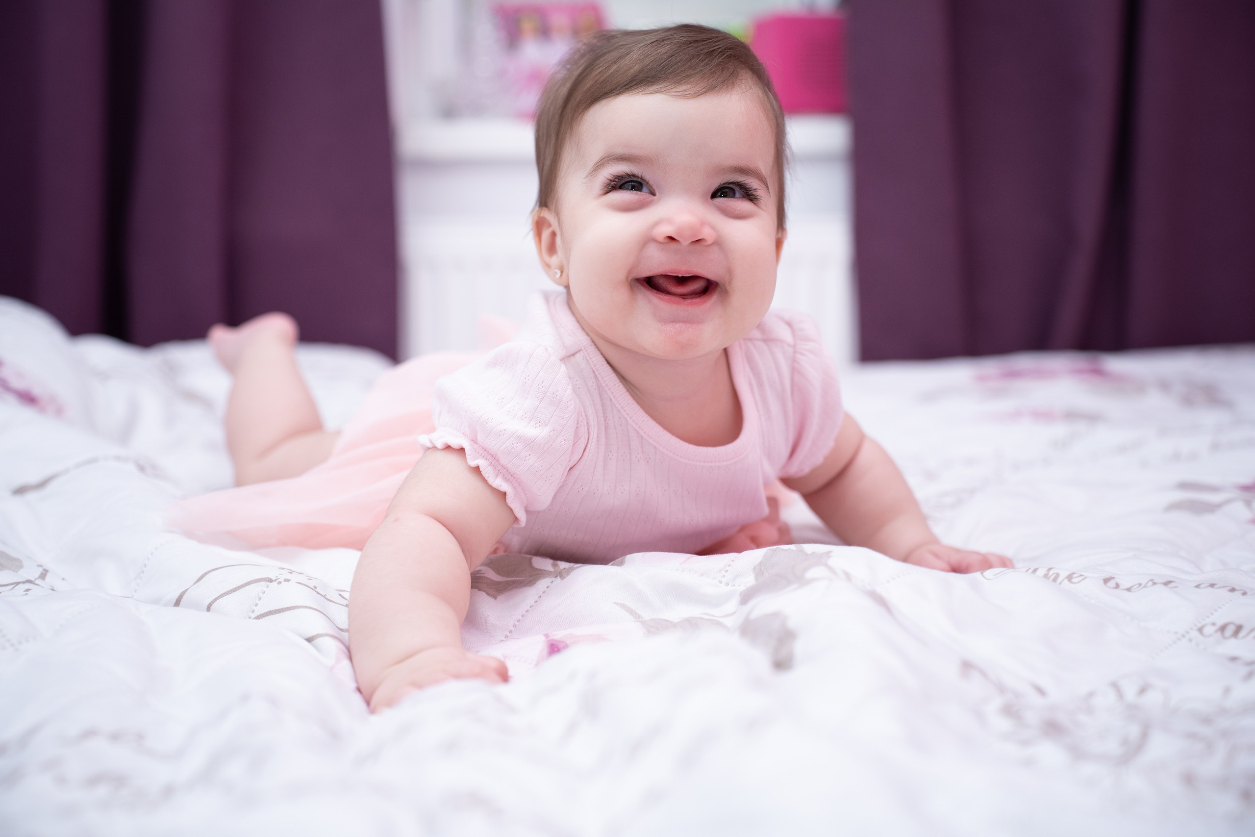 BOTEZ - PRIMUL ZÂMBET