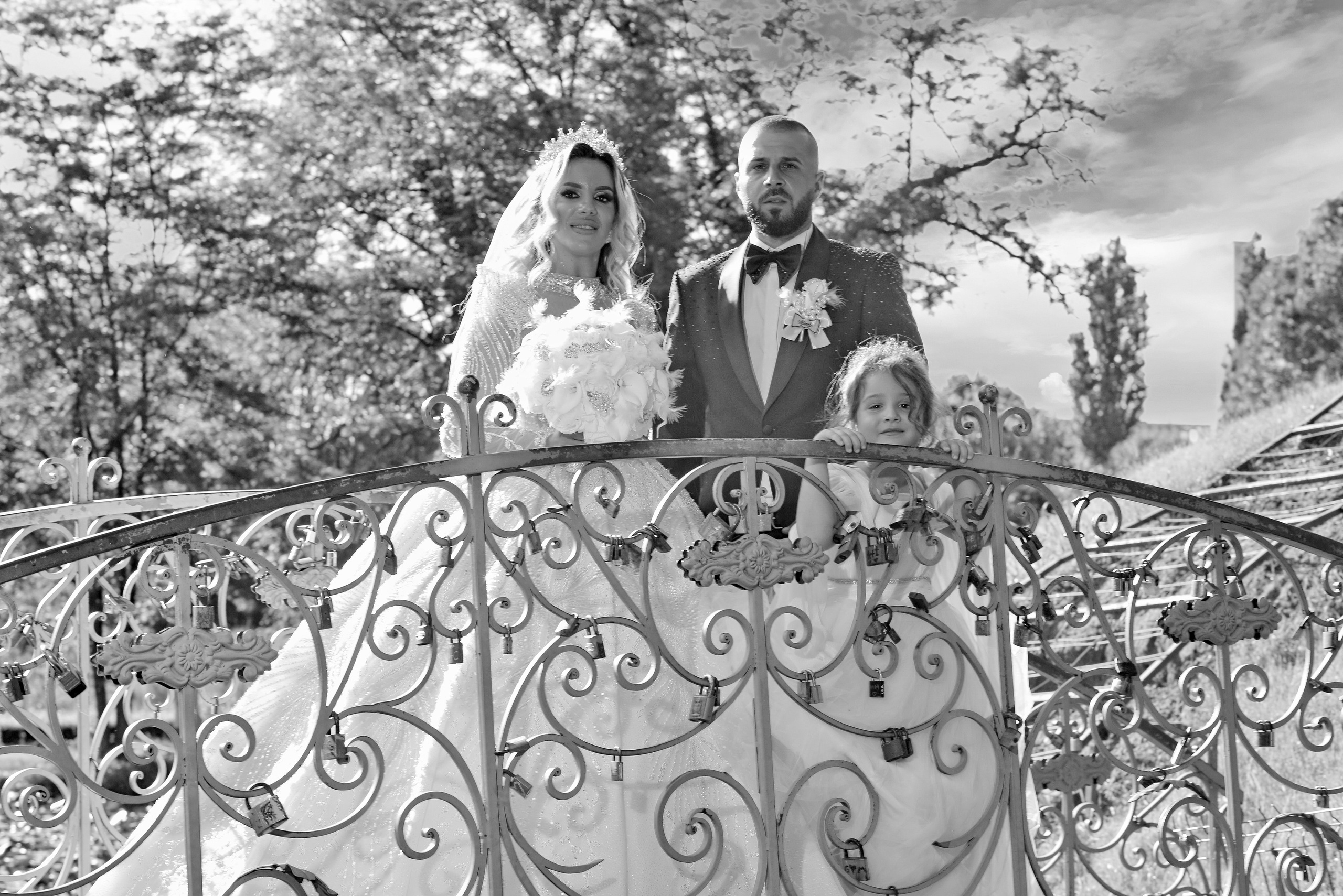 BYZO MEDIA. PETRU BYZO - family and children photographer in ROMANIA