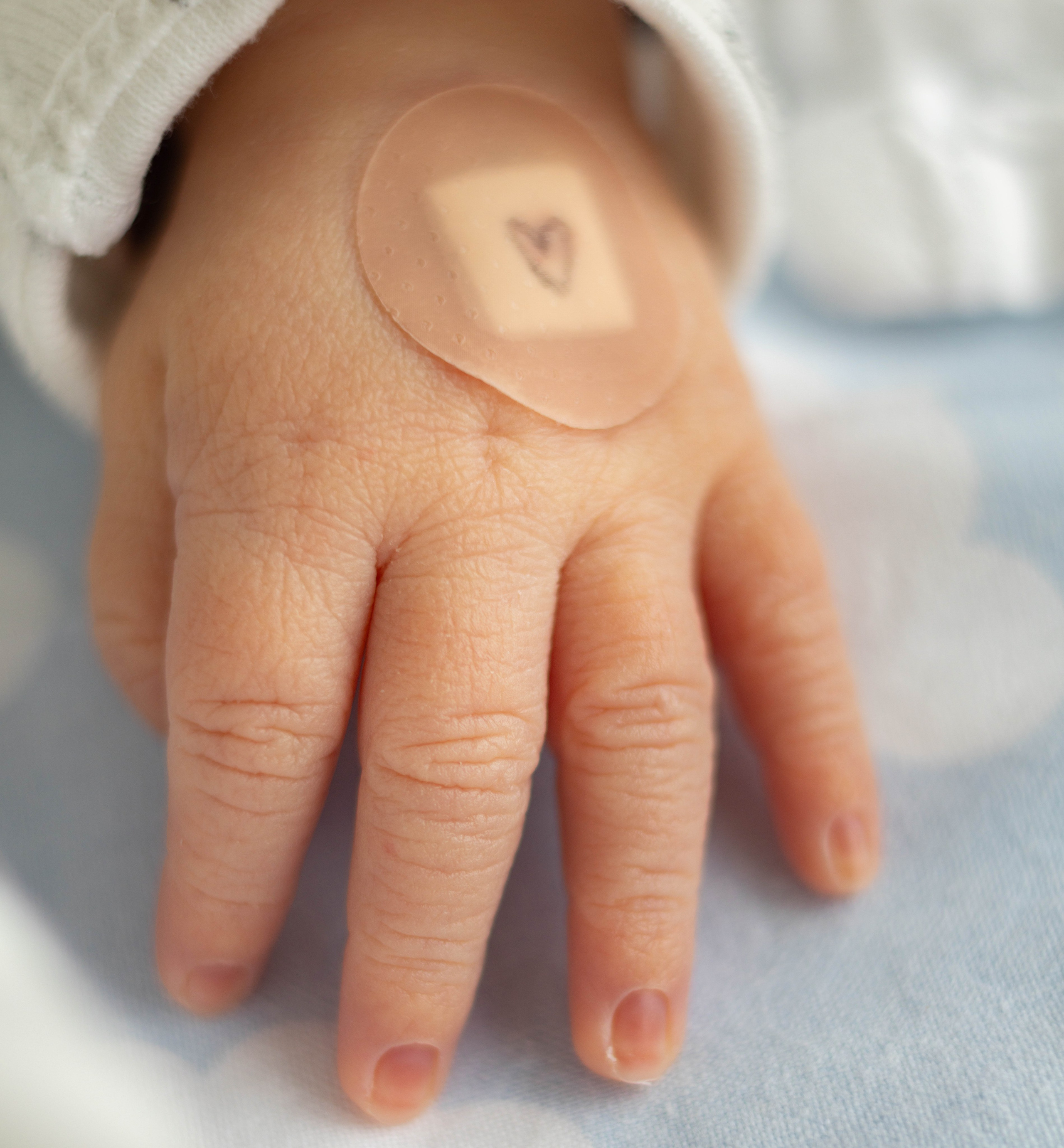 First 48h. Zwangerschapsfotografie, newborn, gezinnen, branding, liefde én geboortefotografie