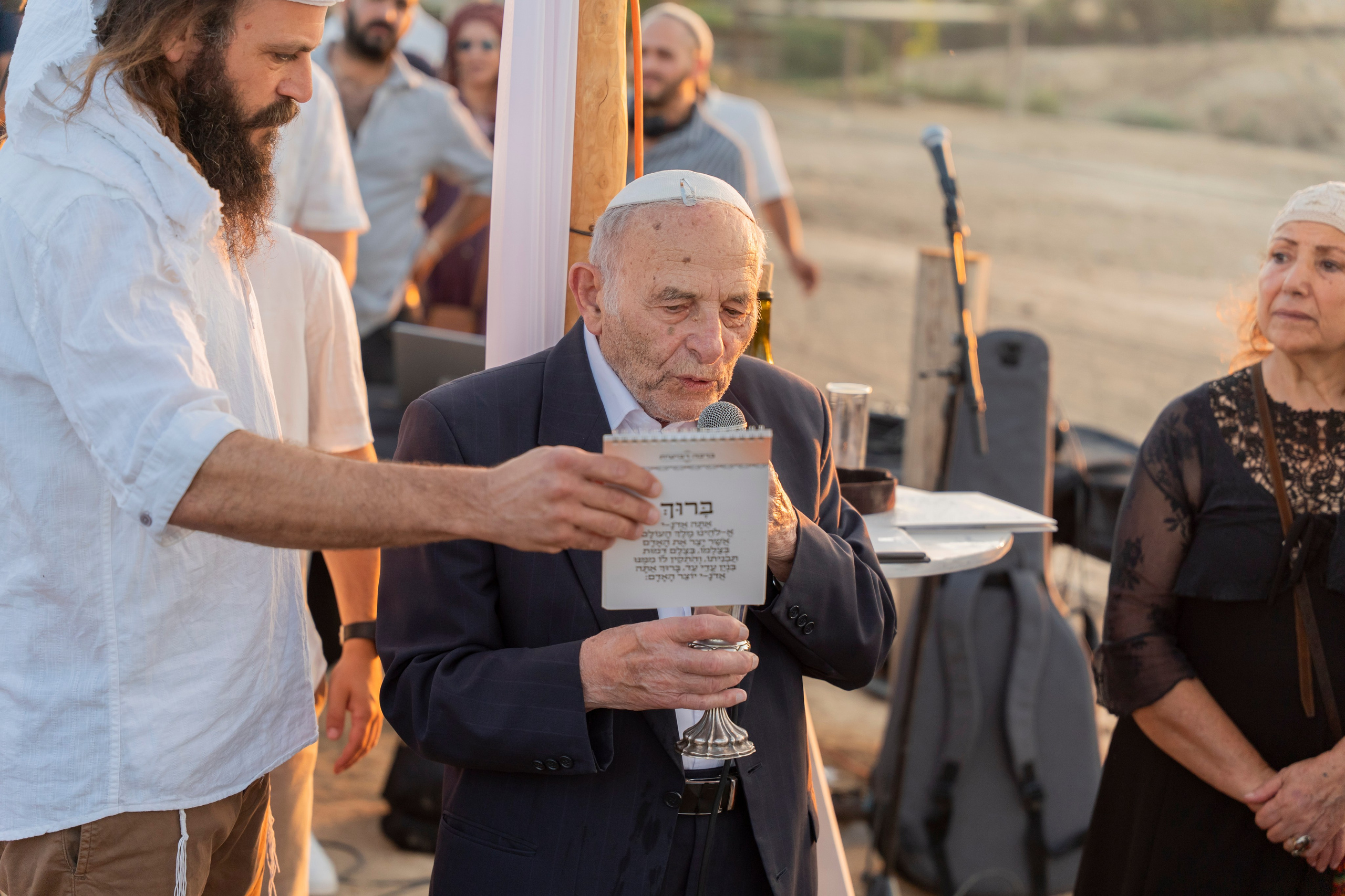 אביה ואחיה. יוסף מזרחי צילום חתונה, ברית וזוגיות. צלם מקצועי שאוהב להוציא אתכם הכי יפים ברגעים הכי מרגשים