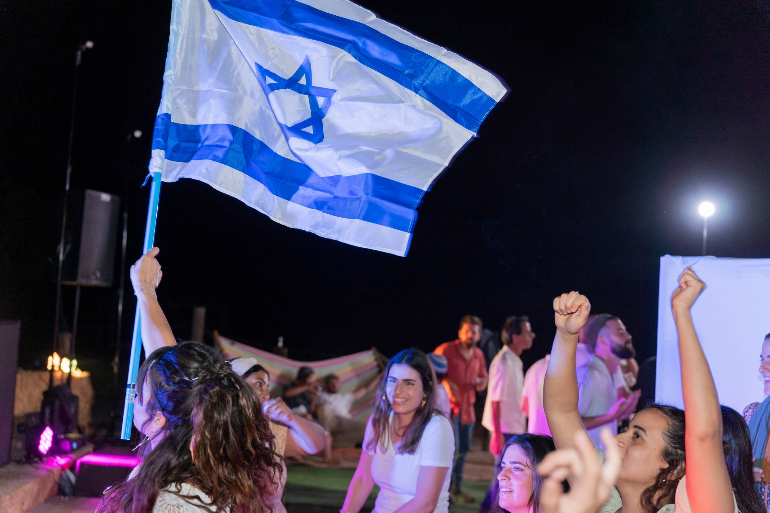 אביה ואחיה. יוסף מזרחי צילום חתונה, ברית וזוגיות. צלם מקצועי שאוהב להוציא אתכם הכי יפים ברגעים הכי מרגשים