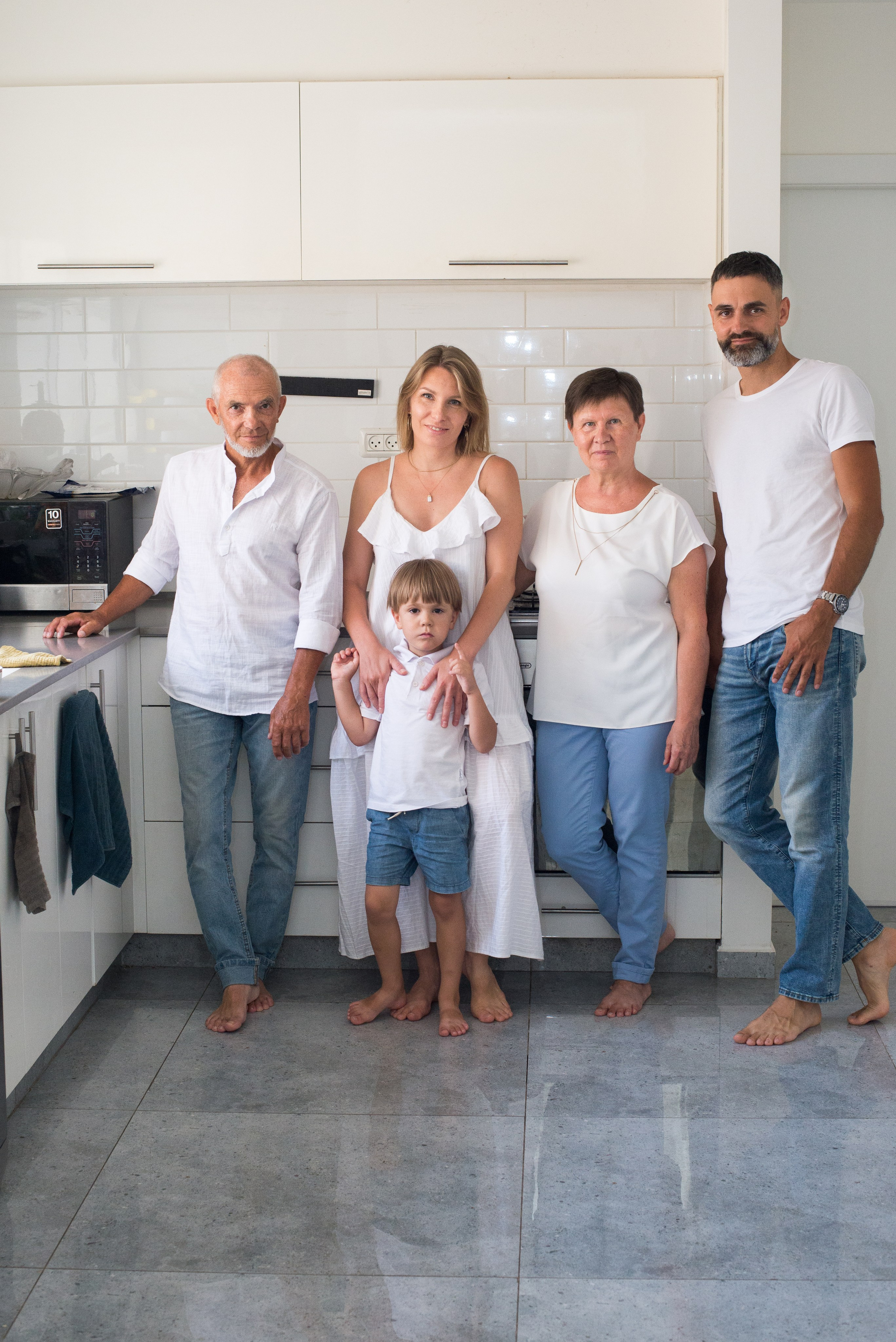 Катя, Андрей Мирон и Лео. Визуальный брендинг