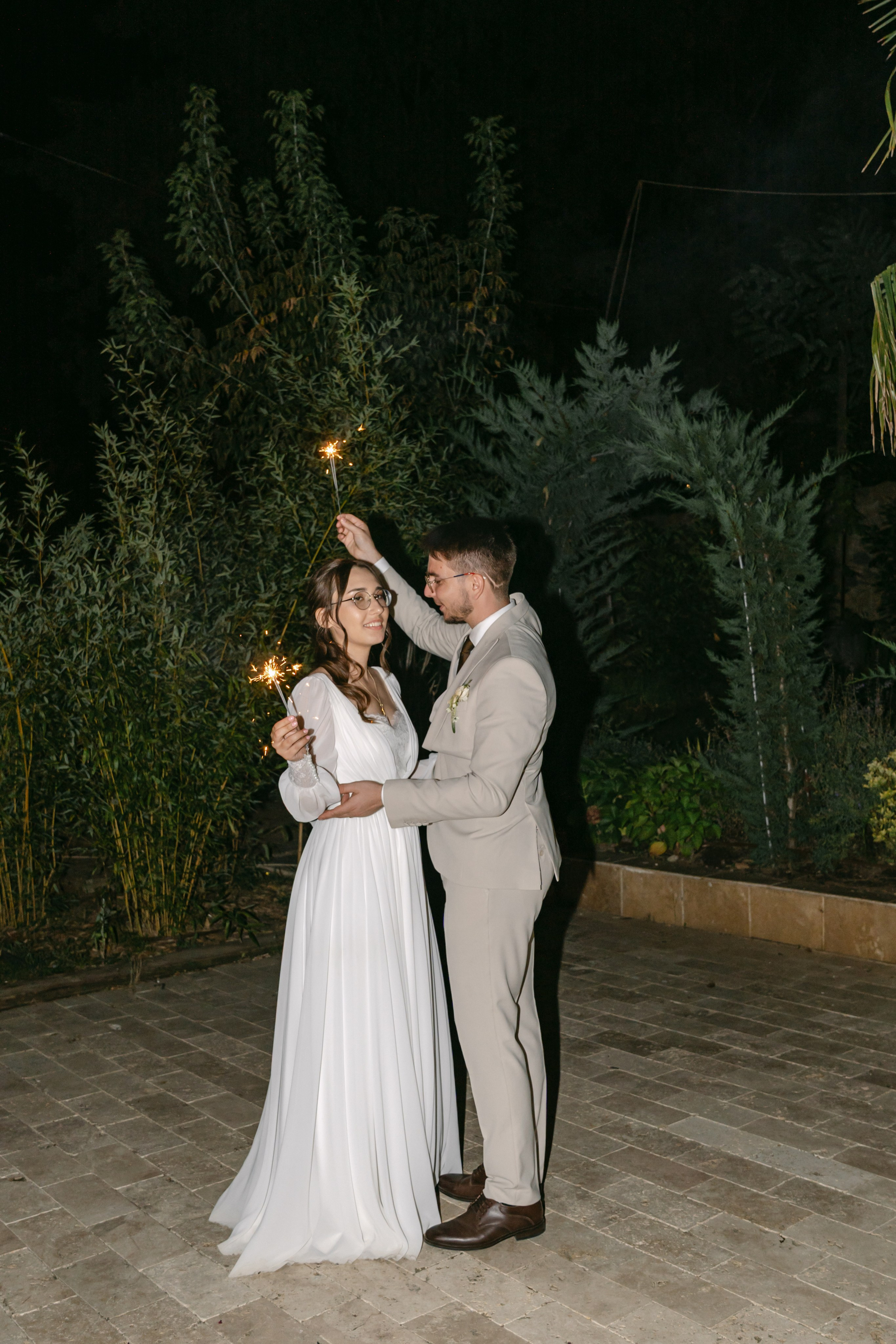 Analisa | Constantin. Gabrielacojocariu.com