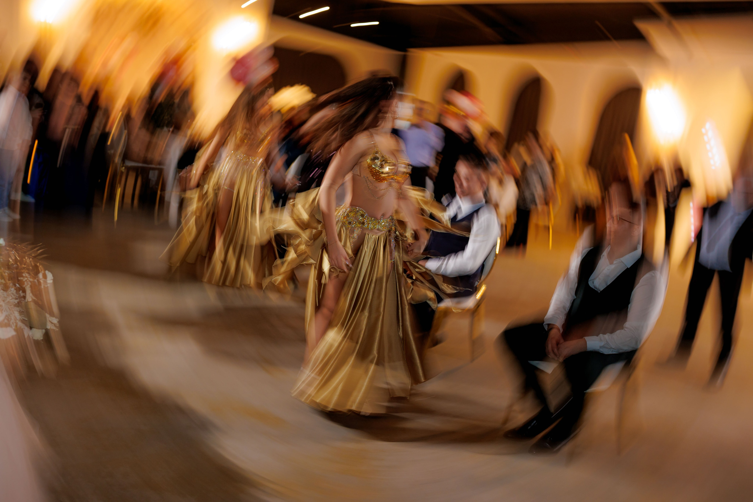 Povestea voastră, regizată de noi |Cristi Turculet Videograf Nuntă Suceava | wedding highlight. Servicii foto-video profesionale, pentru momente de neuitat