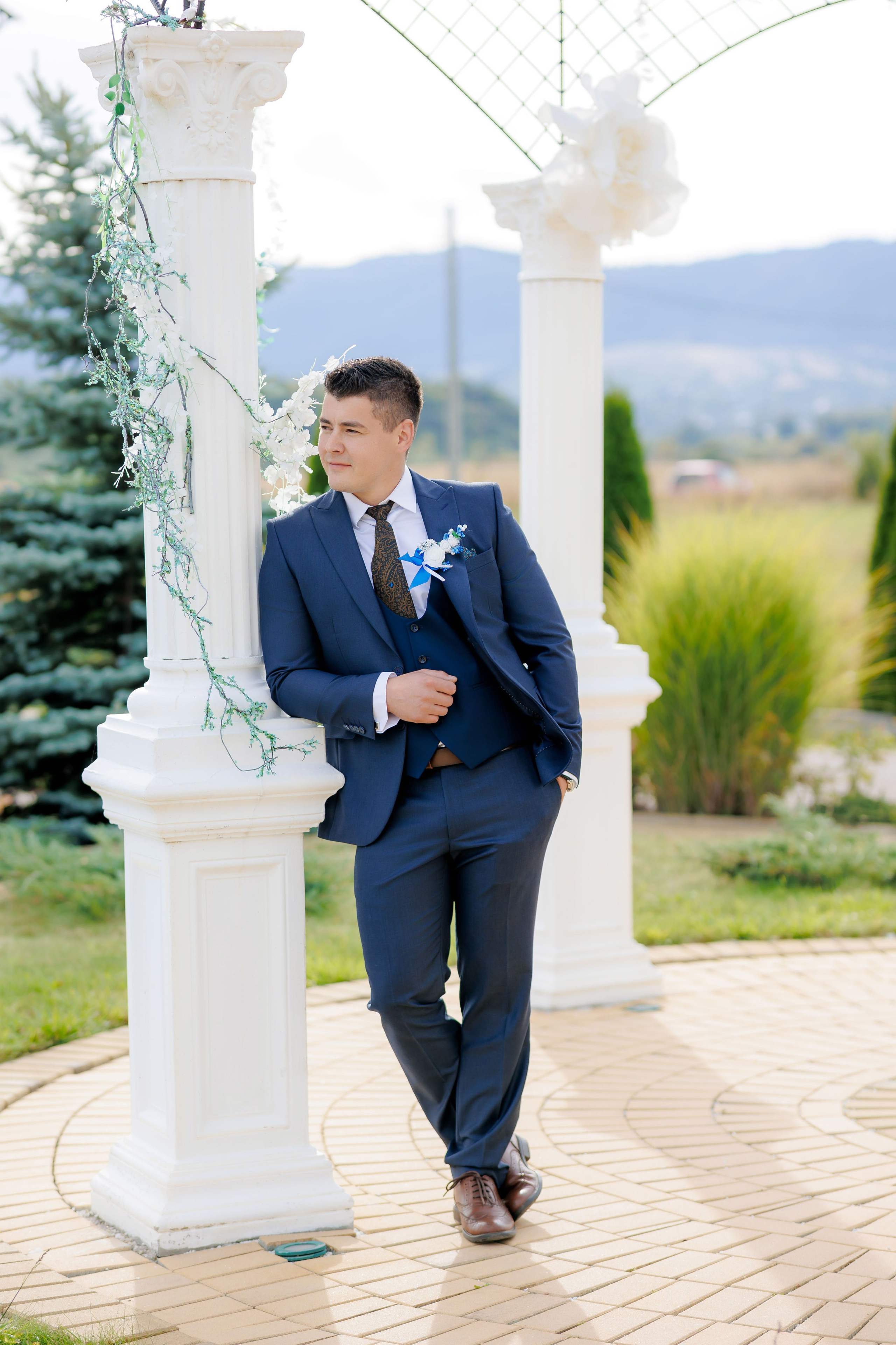 Loredana & Emilian – Ziua Nunții | Videografie - fotografie Botez Suceava, Iași, Botoșani. Servicii foto-video profesionale, pentru momente de neuitat