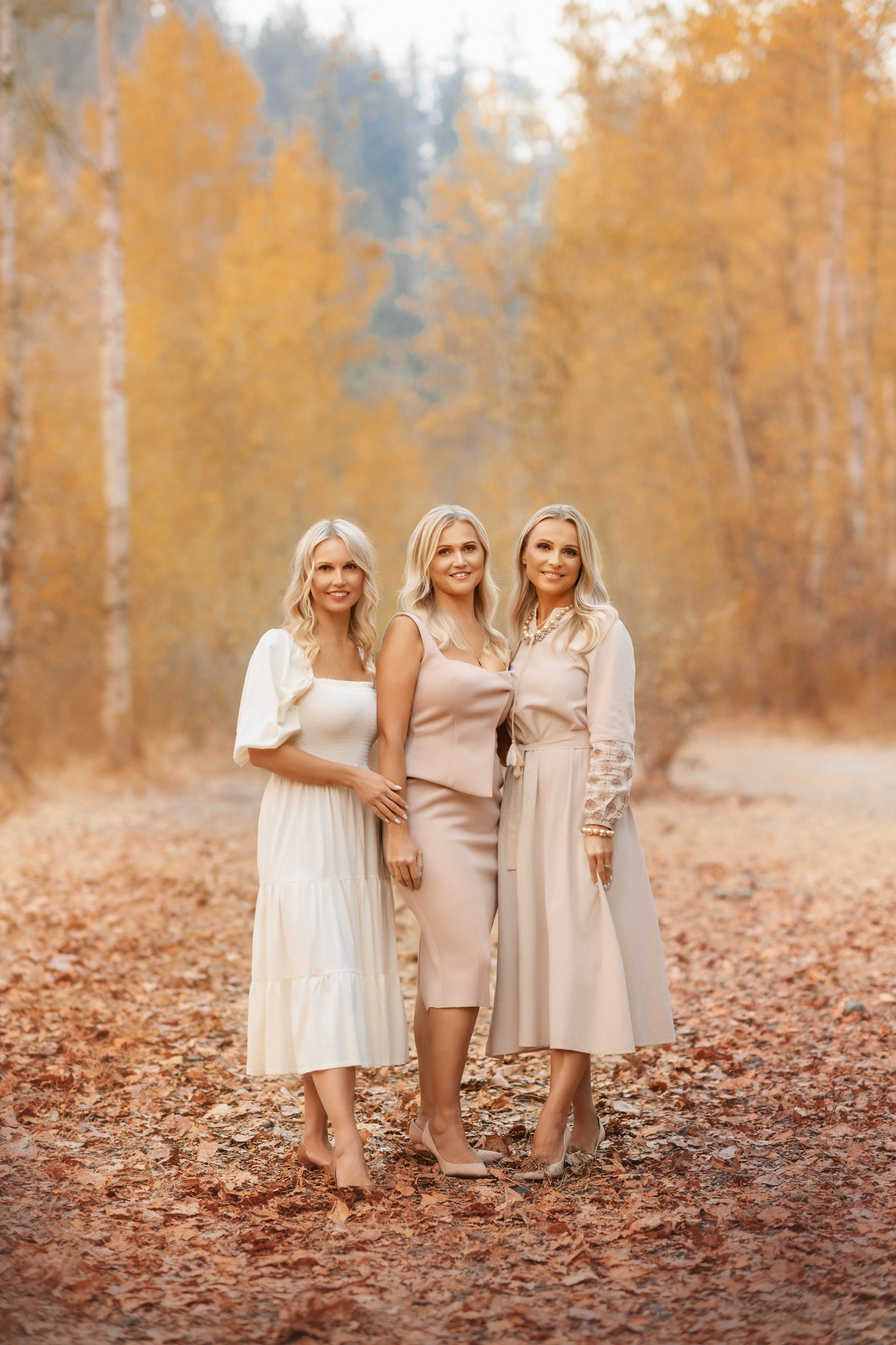 Emily’s family. Wedding & family photography in Seattle area. Helen Michelle photographer