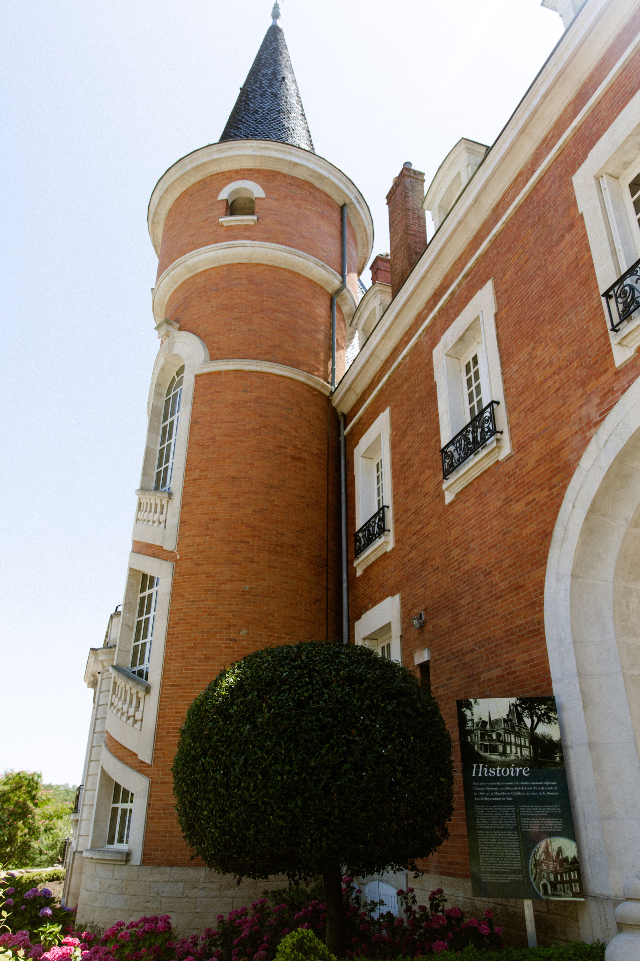 Mariage de Jana & Larbi dans un Château | Photographe Mariage France. Photographe de mariage à Paris