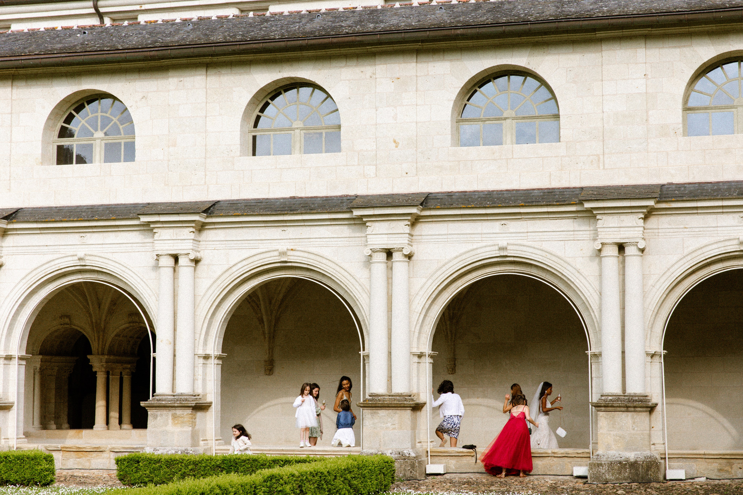 Naike & Clement | Castle Wedding Photography in France. Paris Wedding Photographer