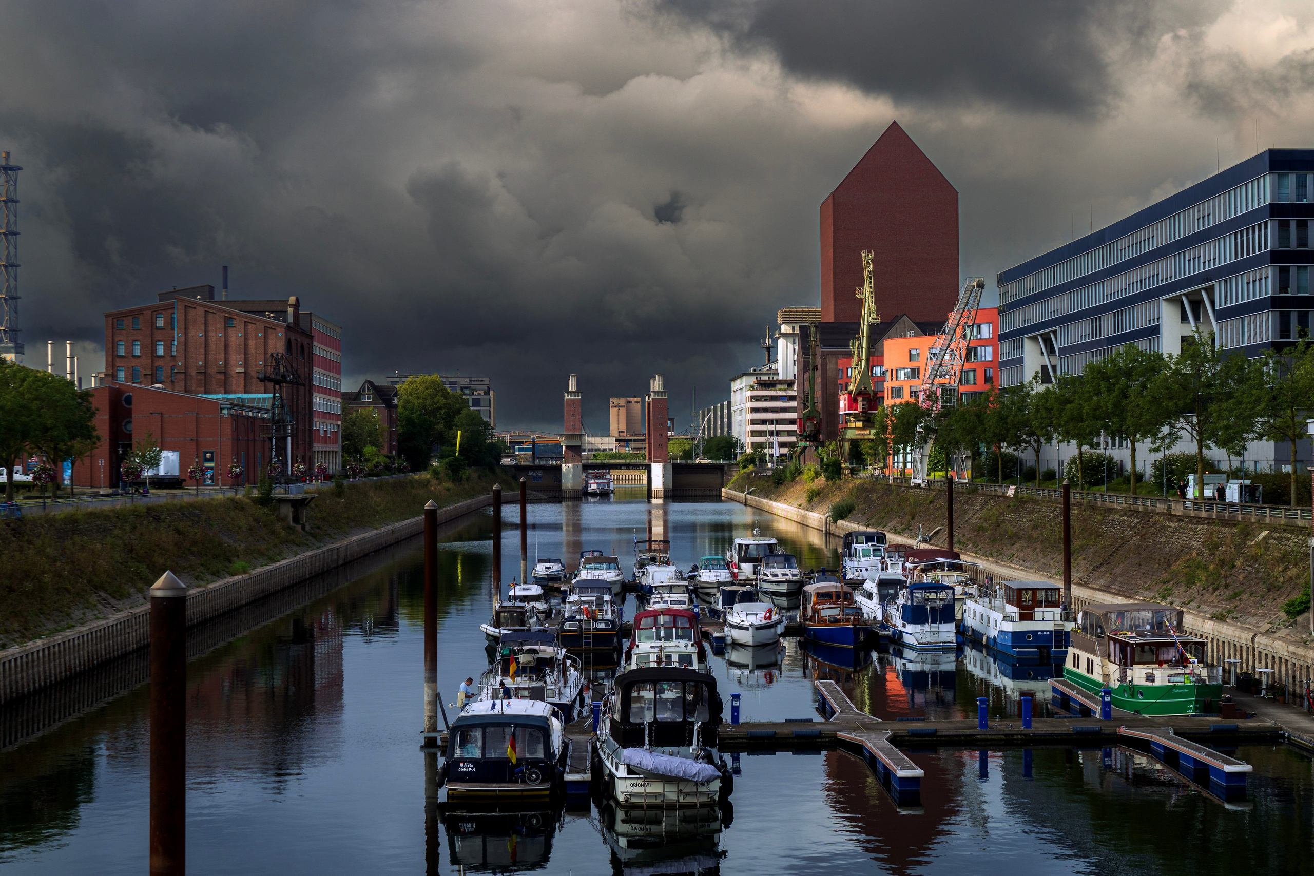 УЛИЧНЫЕ МУЗЫКАНТЫ DUSSELDORF. LUKIN IGOR Photography