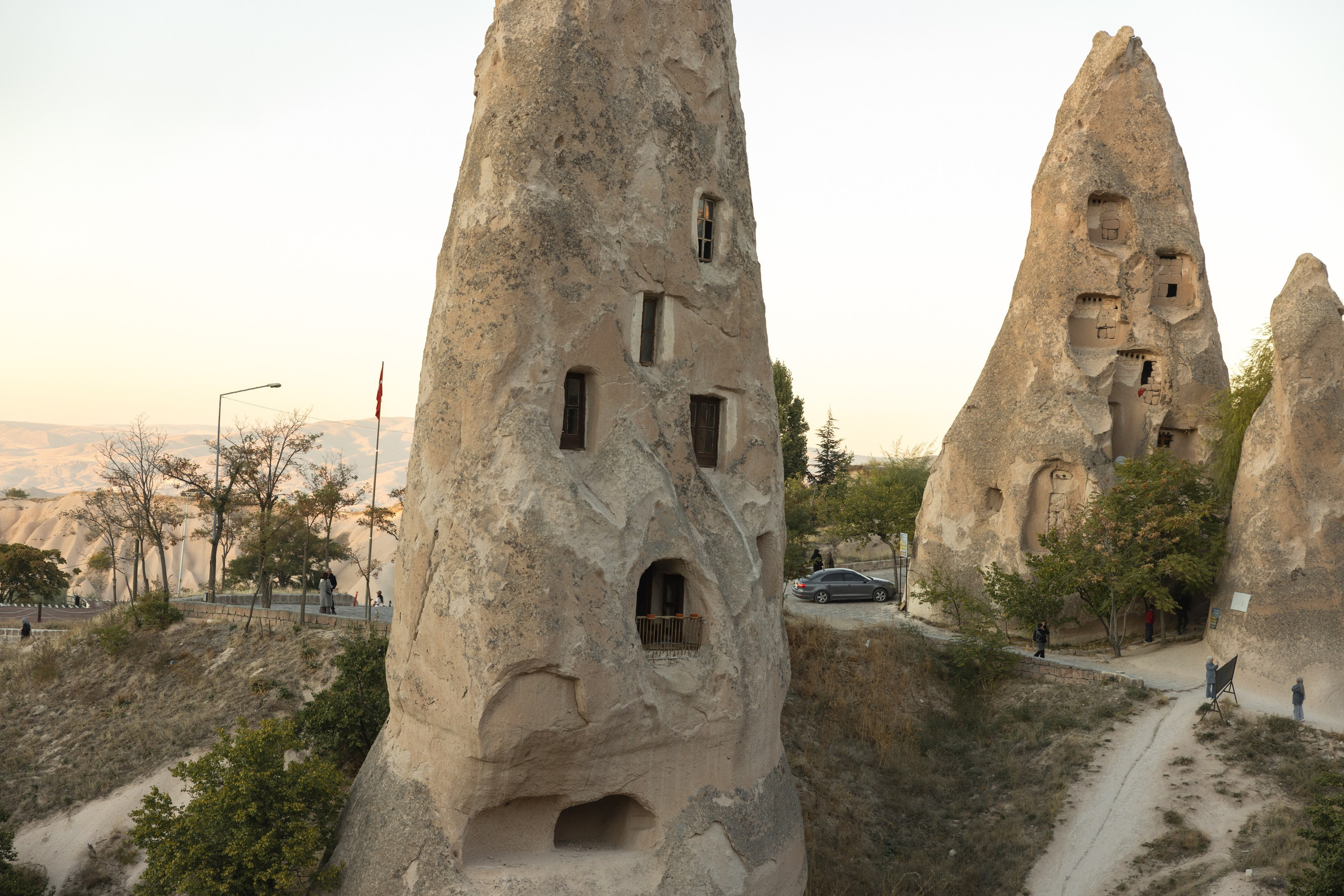 Top Must-Visit Locations in Cappadocia – Unveil the Region’s Hidden Gems. Your Guide to Cappadocia: Private Tours, Scenic Routes, Hot Air Balloon Rides, and More Adventures