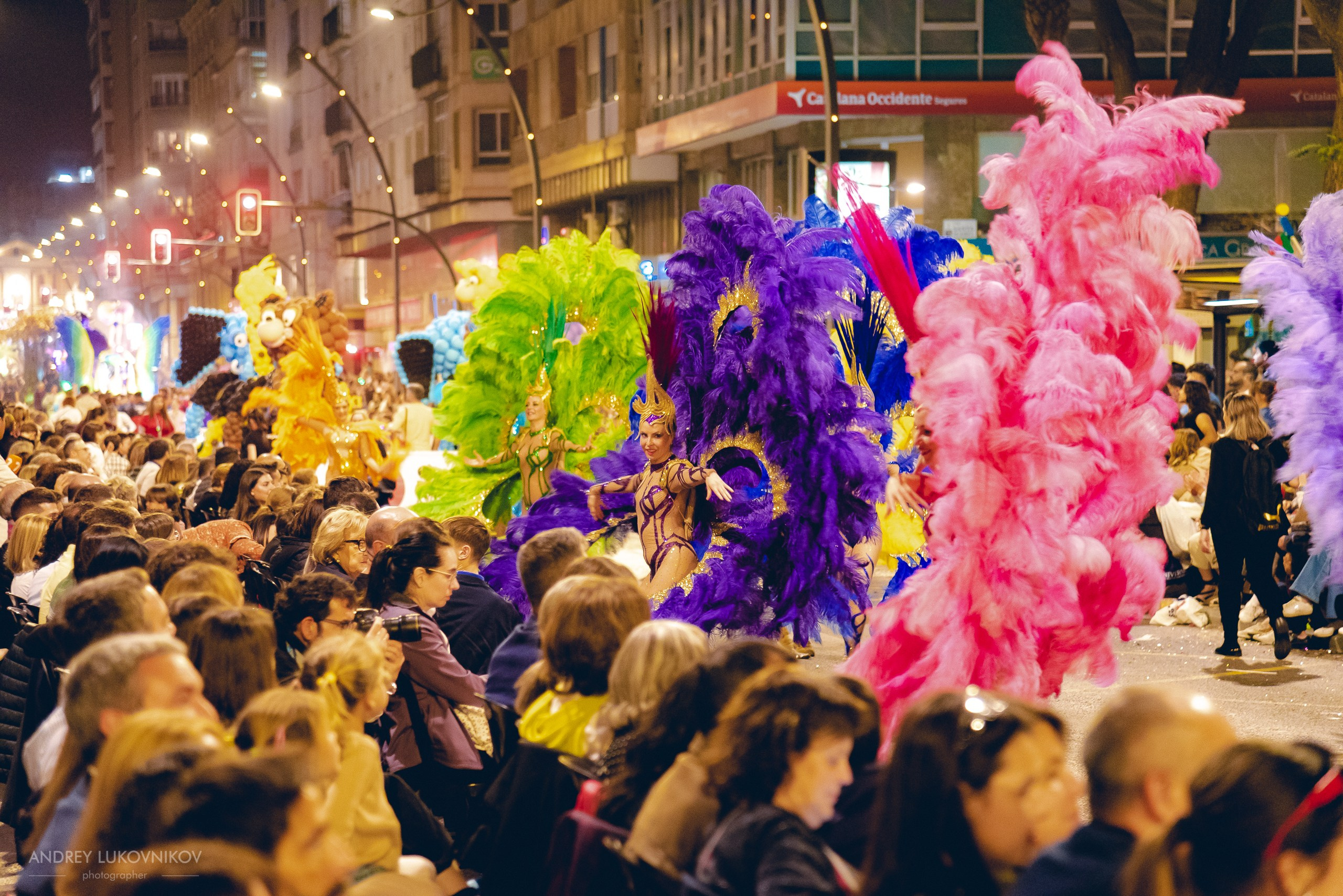Photo report from the night carnival in Murcia | Reportage photographer Andrey Lukovnikov