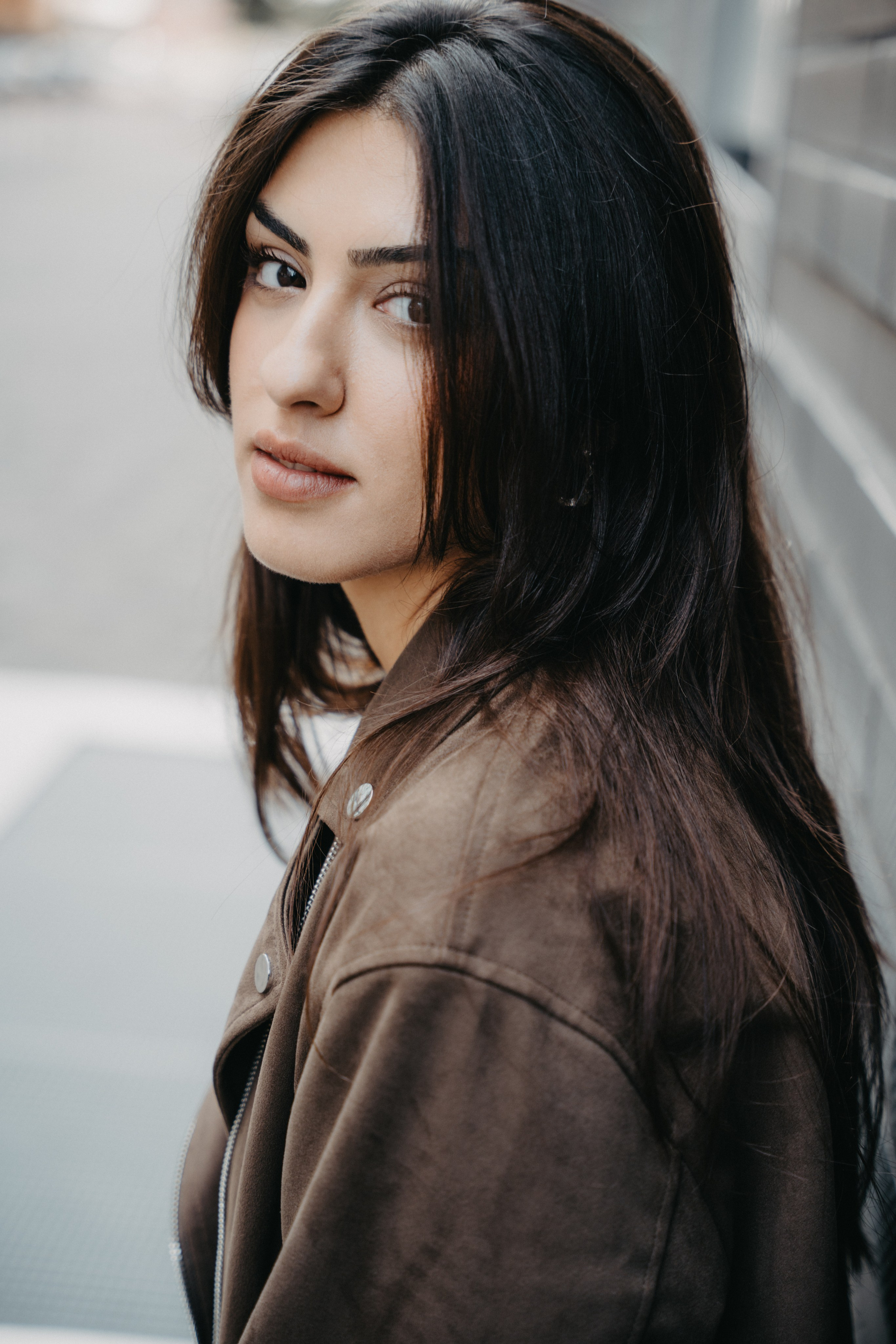 GÖKÇE. Portrait photographer in Germany and all over Europe Mischa Blank