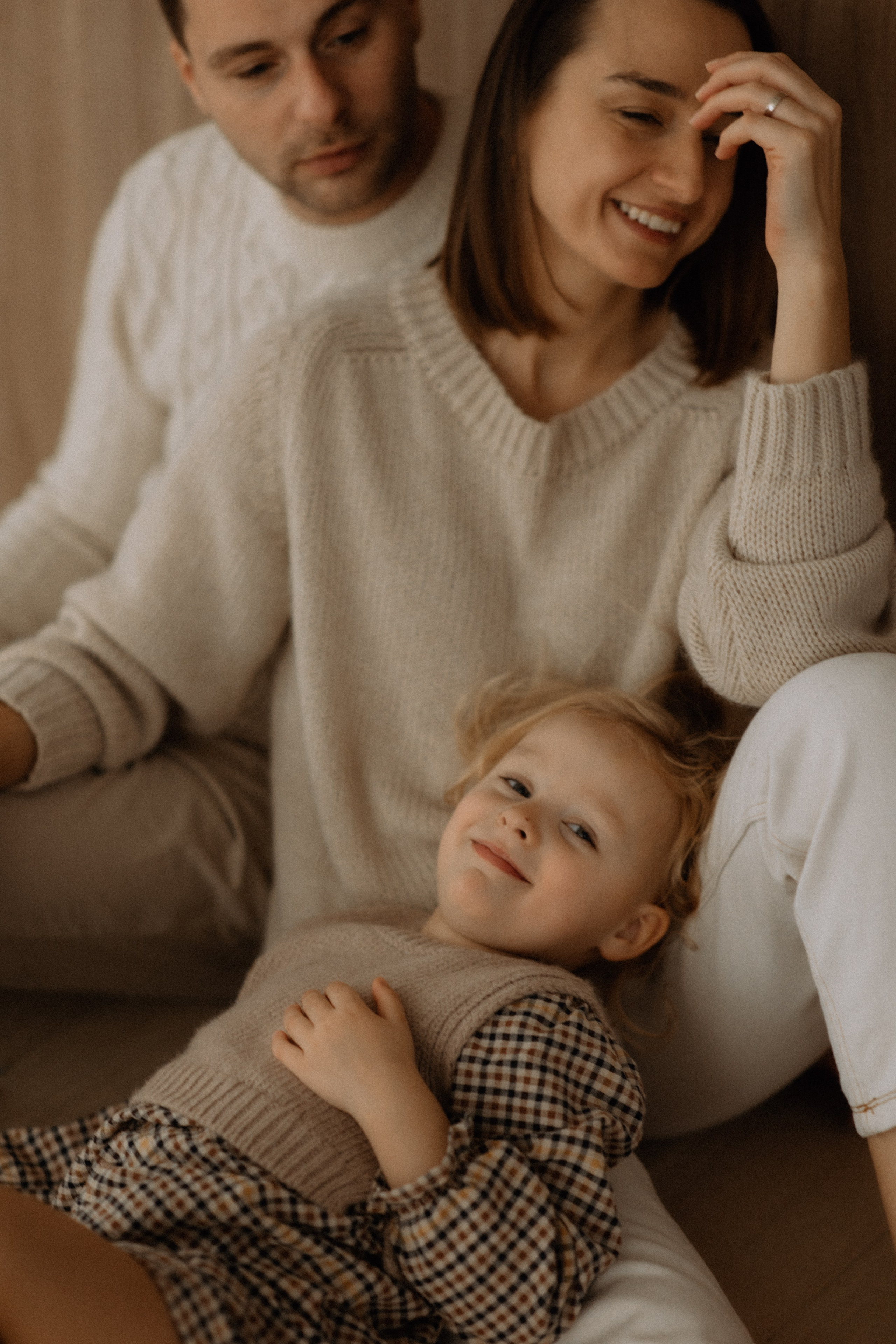 Šventinė šeimos fotosesija | NAMAI. Vestuvių ir šeimų fotografė Lena Bondarenko / belove photo