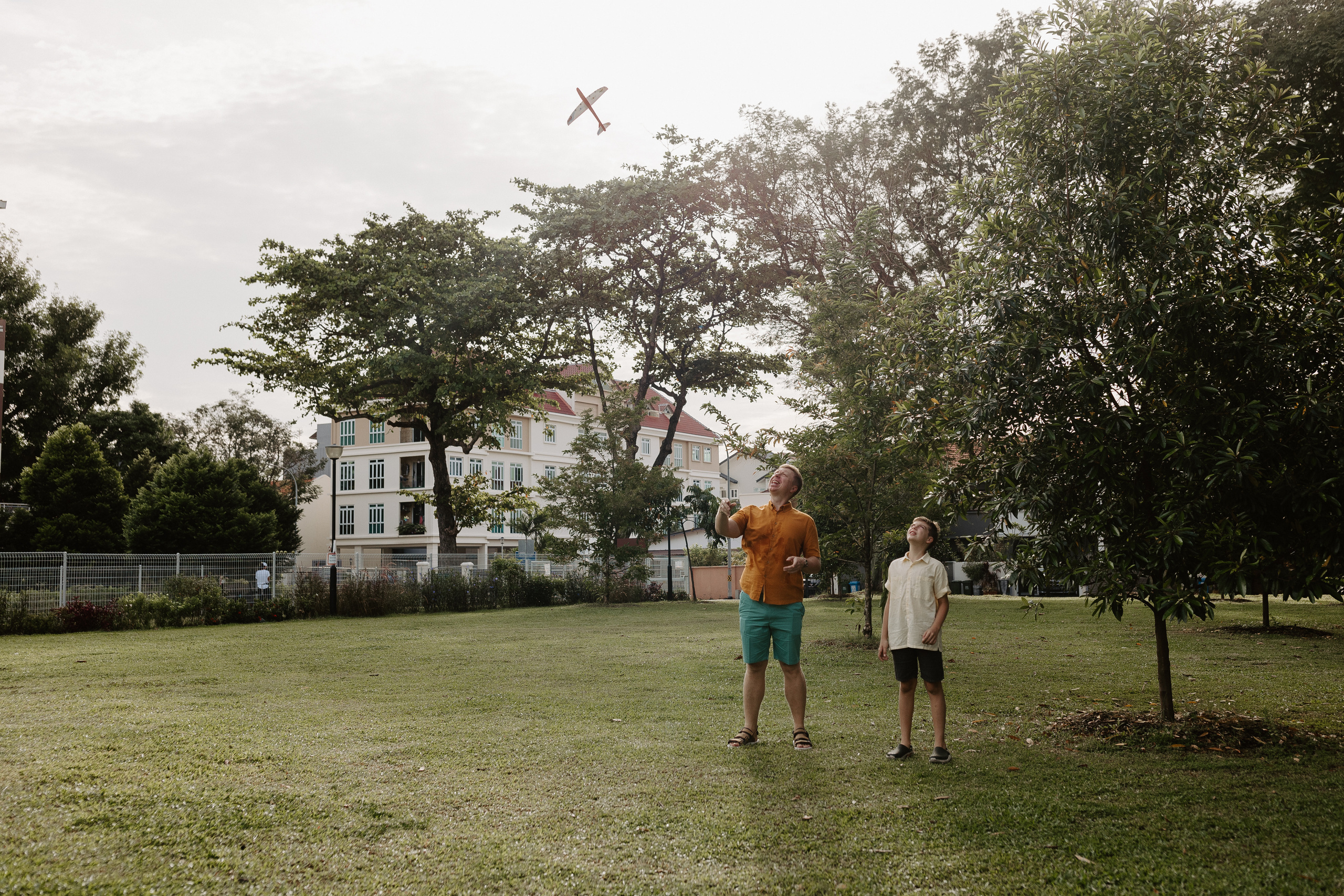 Dasha’s family. Photographer in Singapore Kate Bird