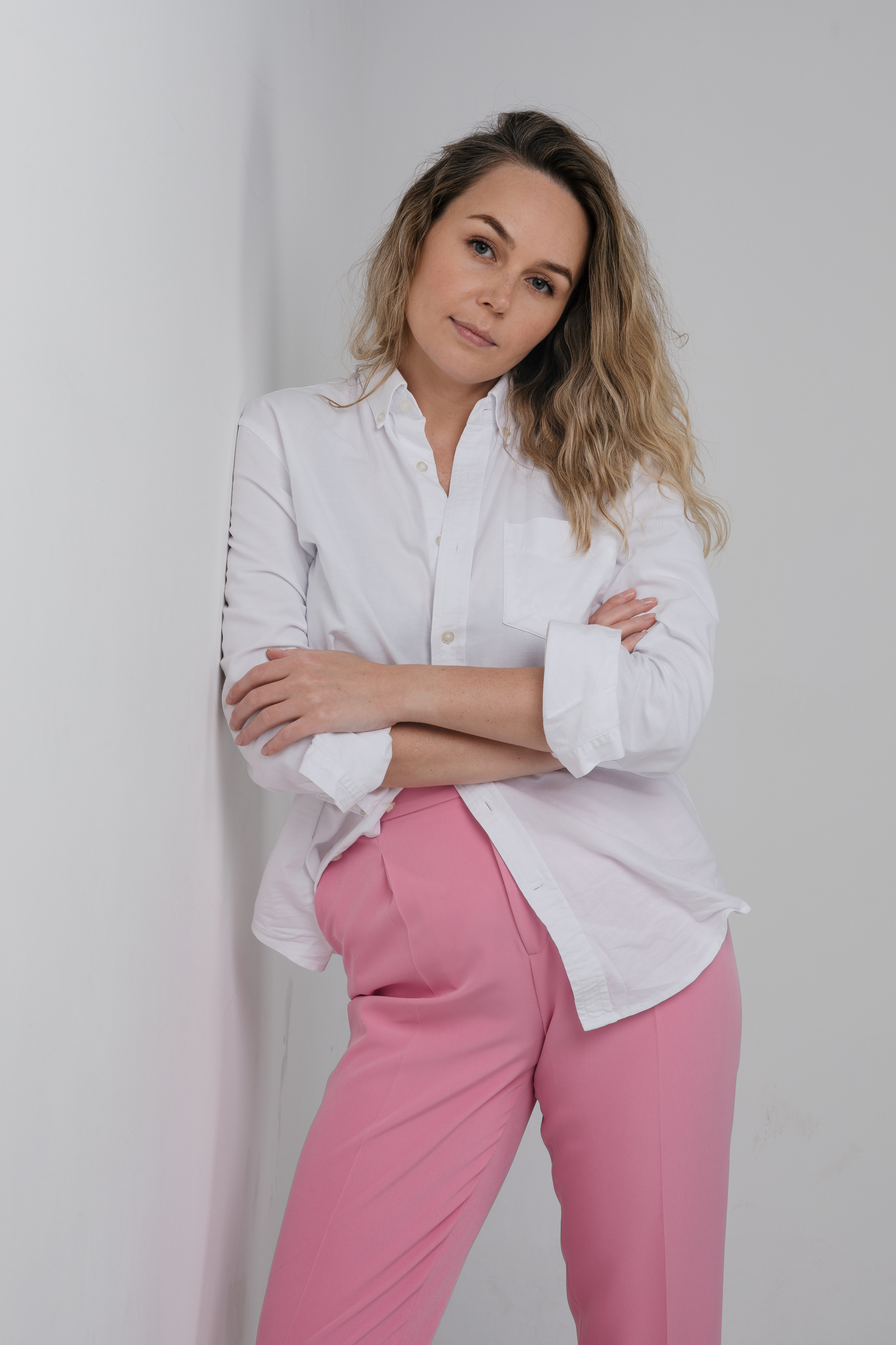 Daria. Photographer in Singapore Kate Bird