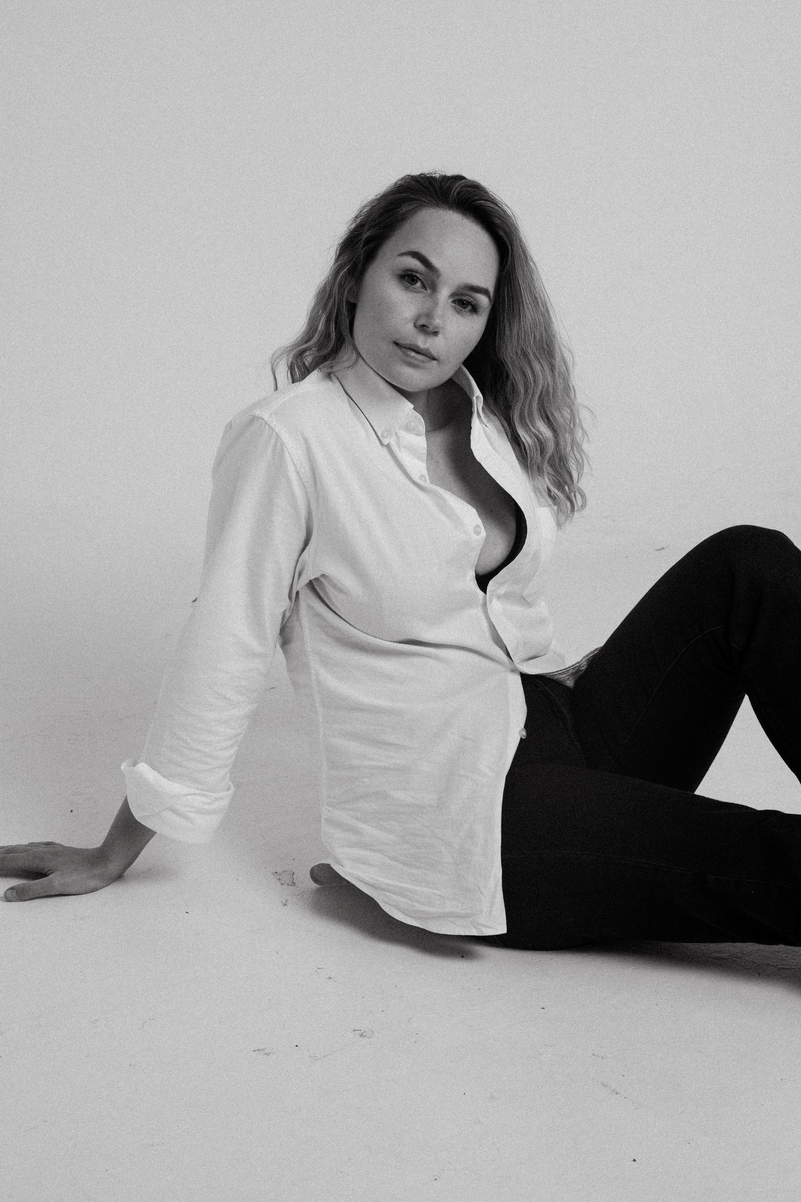 Daria. Photographer in Singapore Kate Bird