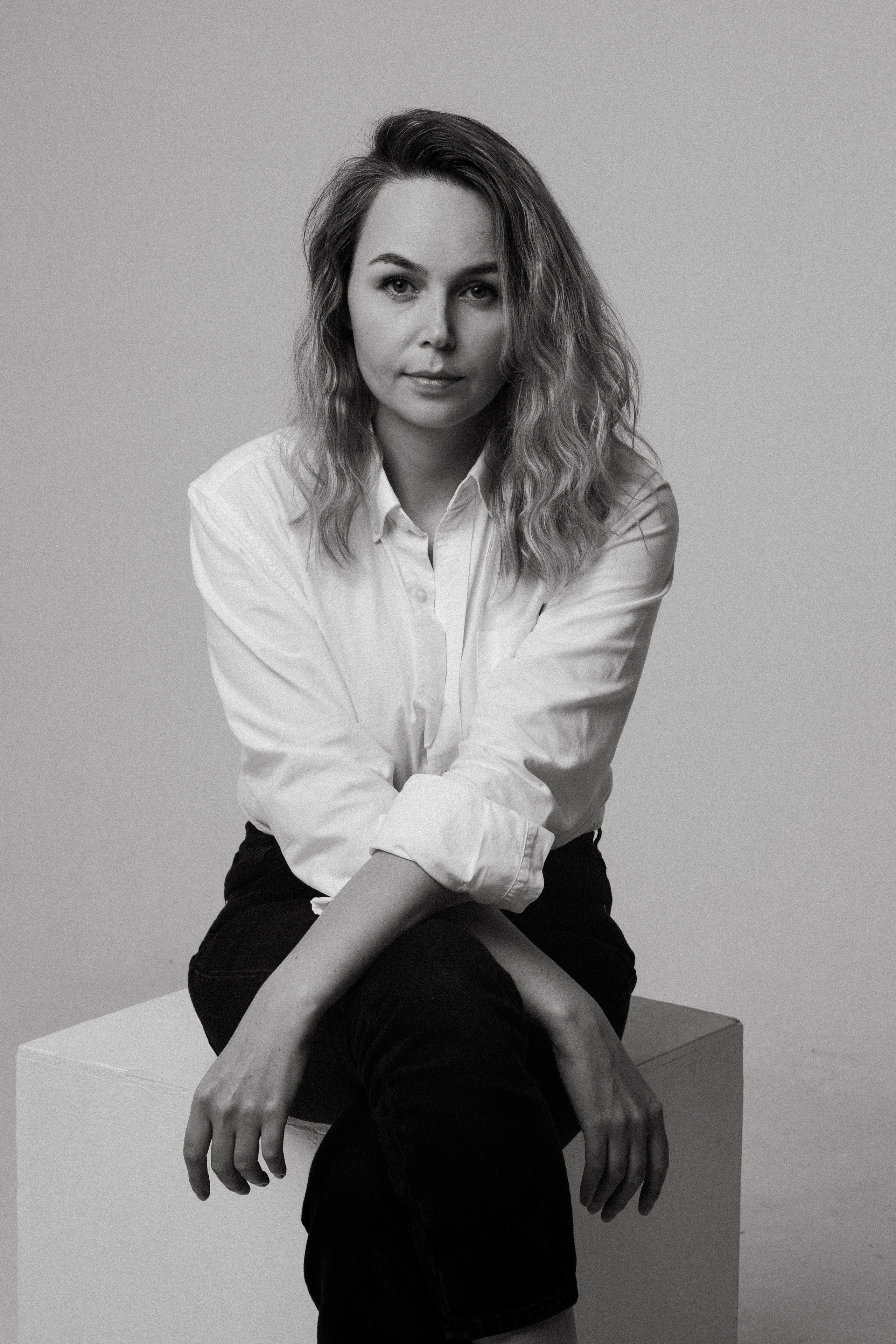 Daria. Photographer in Singapore Kate Bird