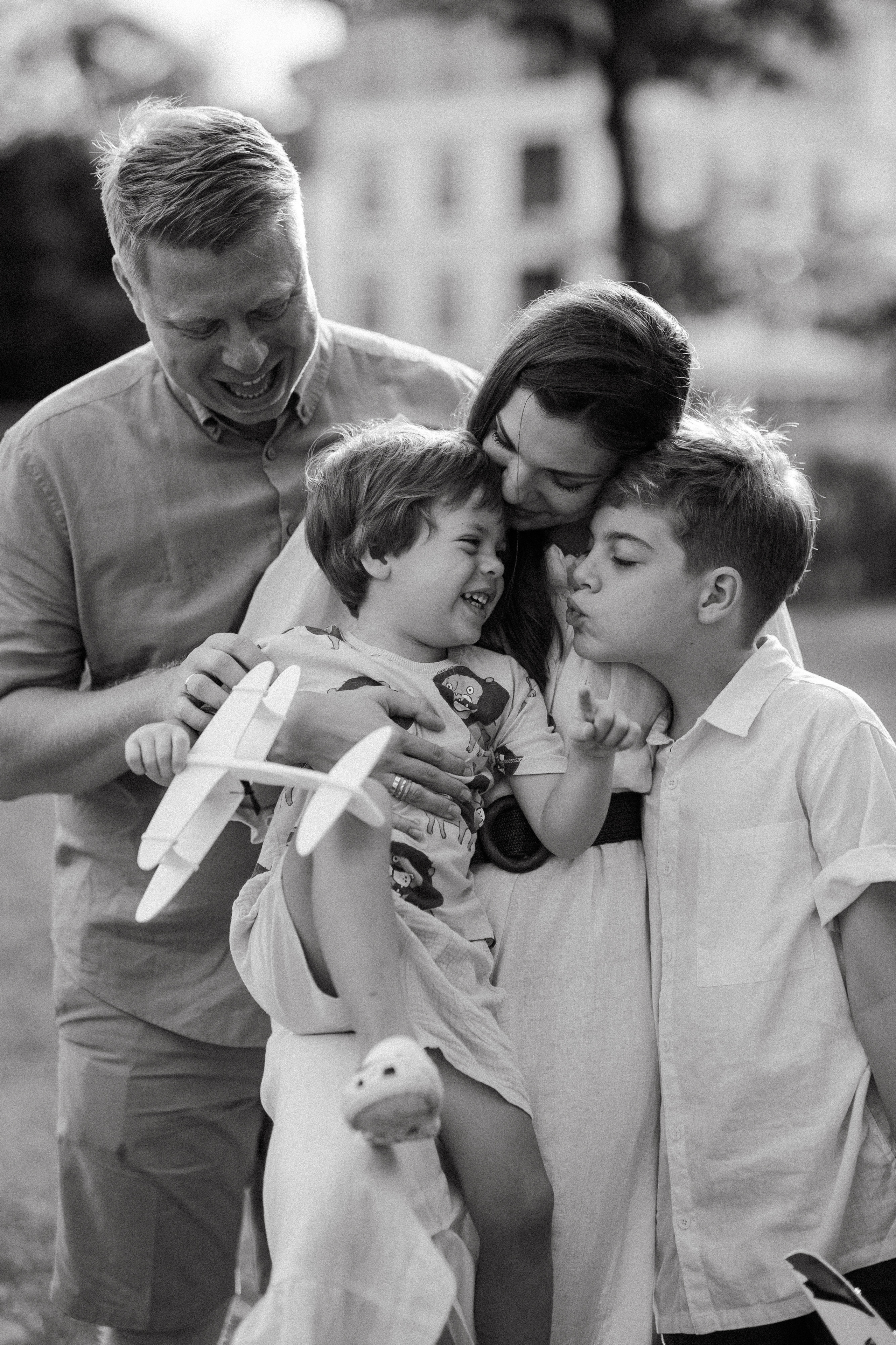 Dasha’s family. Photographer in Singapore Kate Bird