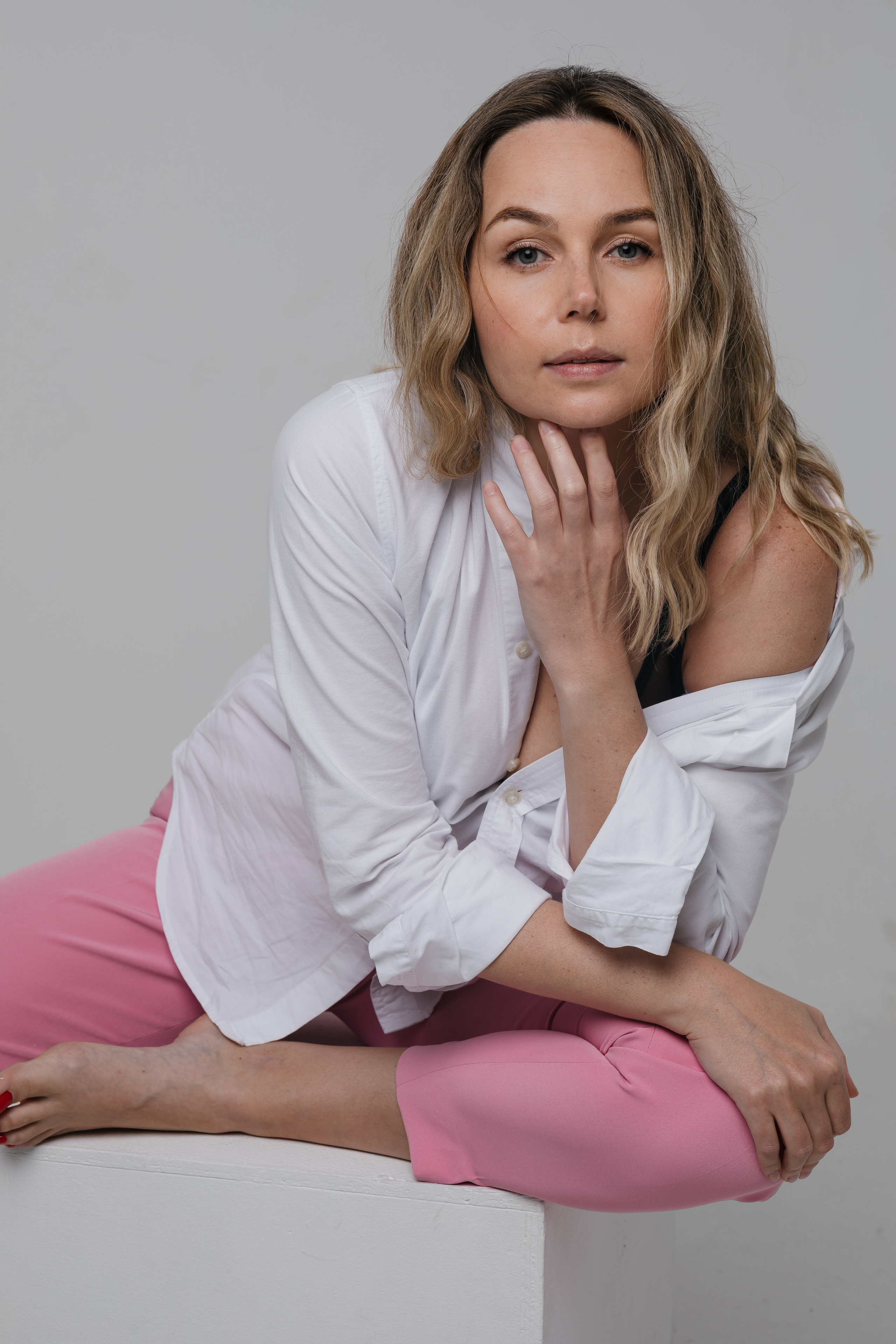 Daria. Photographer in Singapore Kate Bird