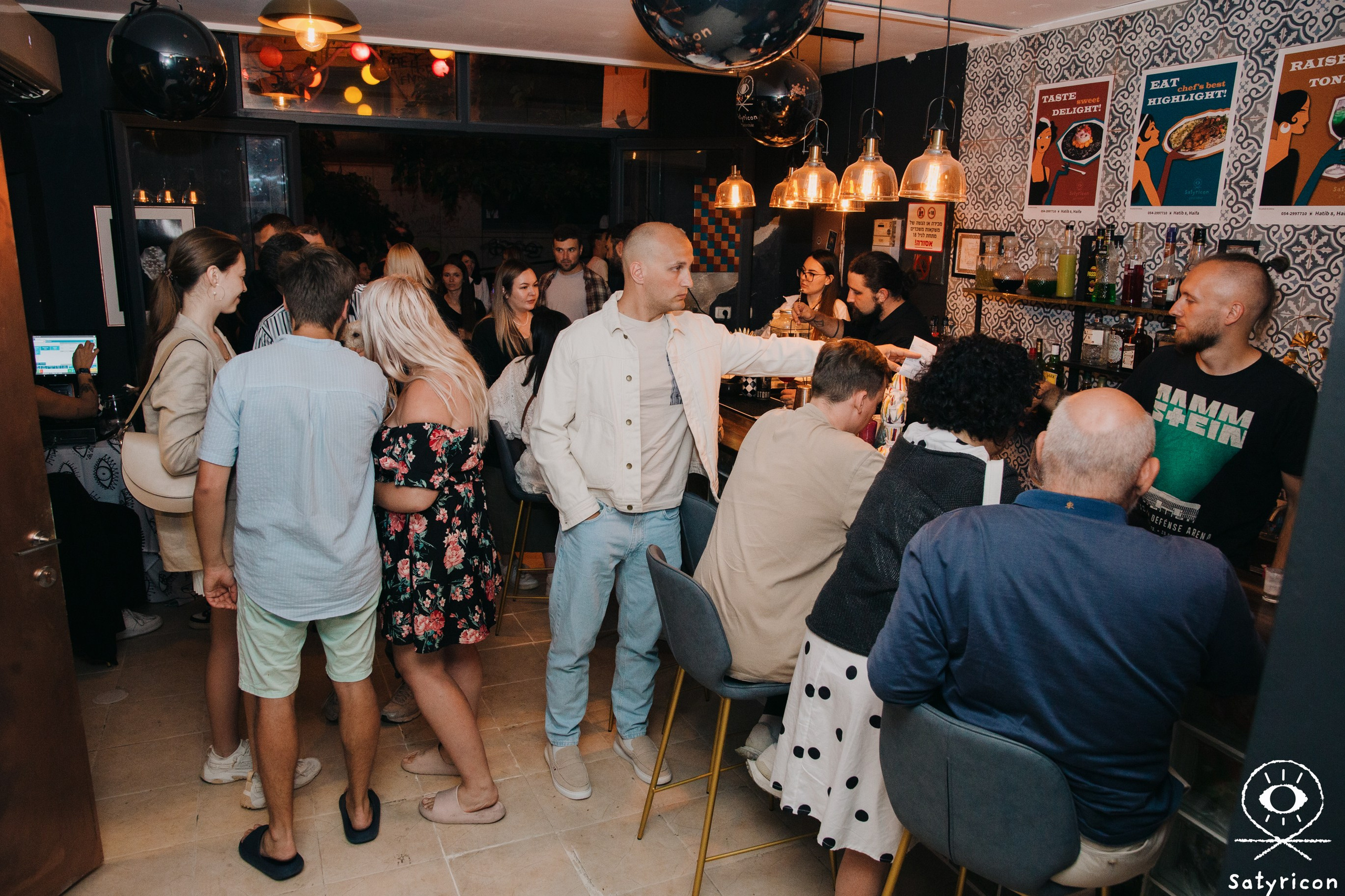 Открытие Гастробара Satiricon Haifa. Портретный и репортажный фотограф в Израиле Рома Бирман