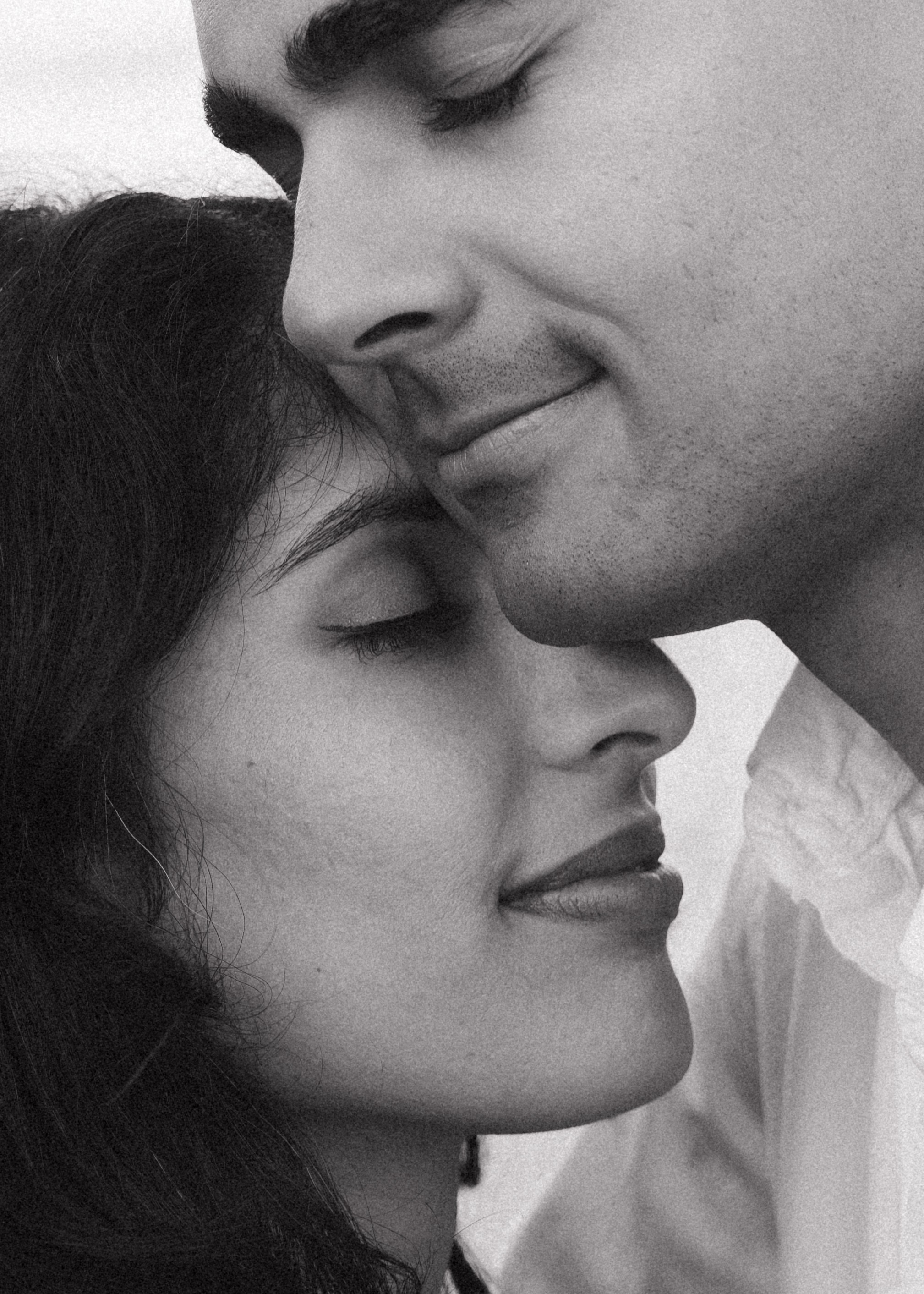 Engagement and Couple’s Photoshoot at Marshall’s Beach with iconic Golden Gate bridge view. Soulo Photography | San Francisco Bay Area Based Photographer