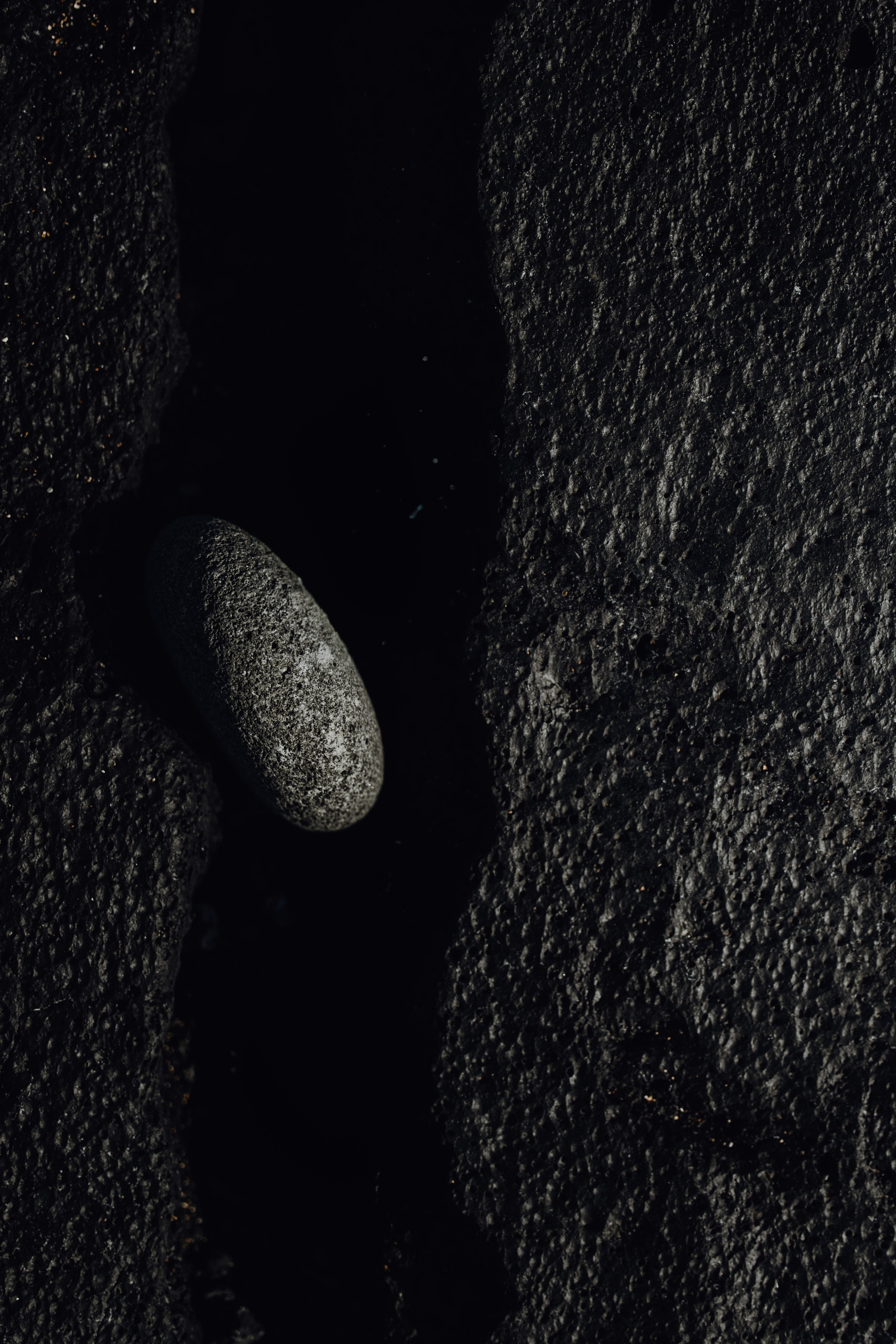 Forecast: Unpredictable. Heart In Lens Photography from Reykjavík, Iceland