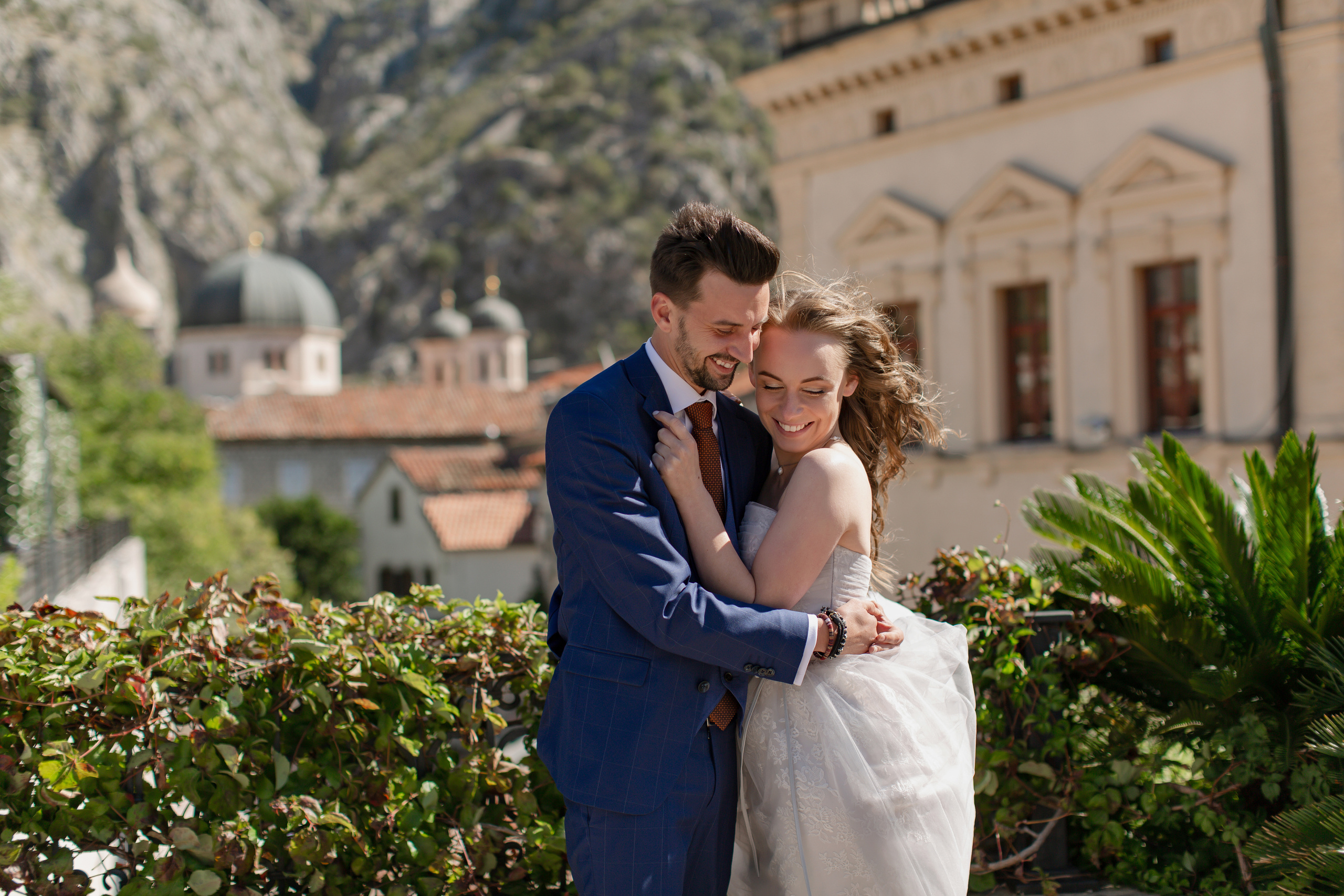 Свадебная фотосессия в Черногории - прогулка по старому городу Котор
