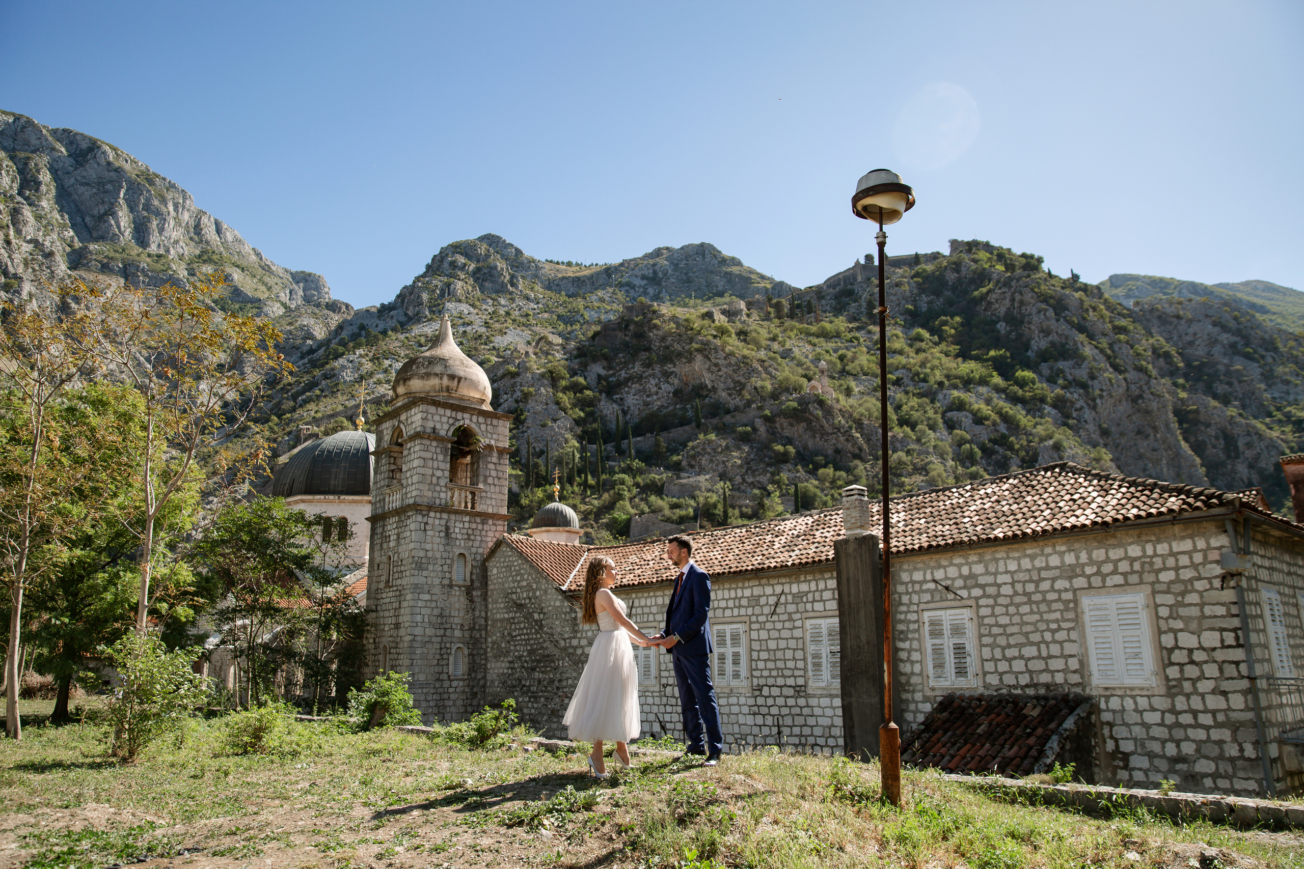 Свадебная фотосессия в Черногории - прогулка по старому городу Котор