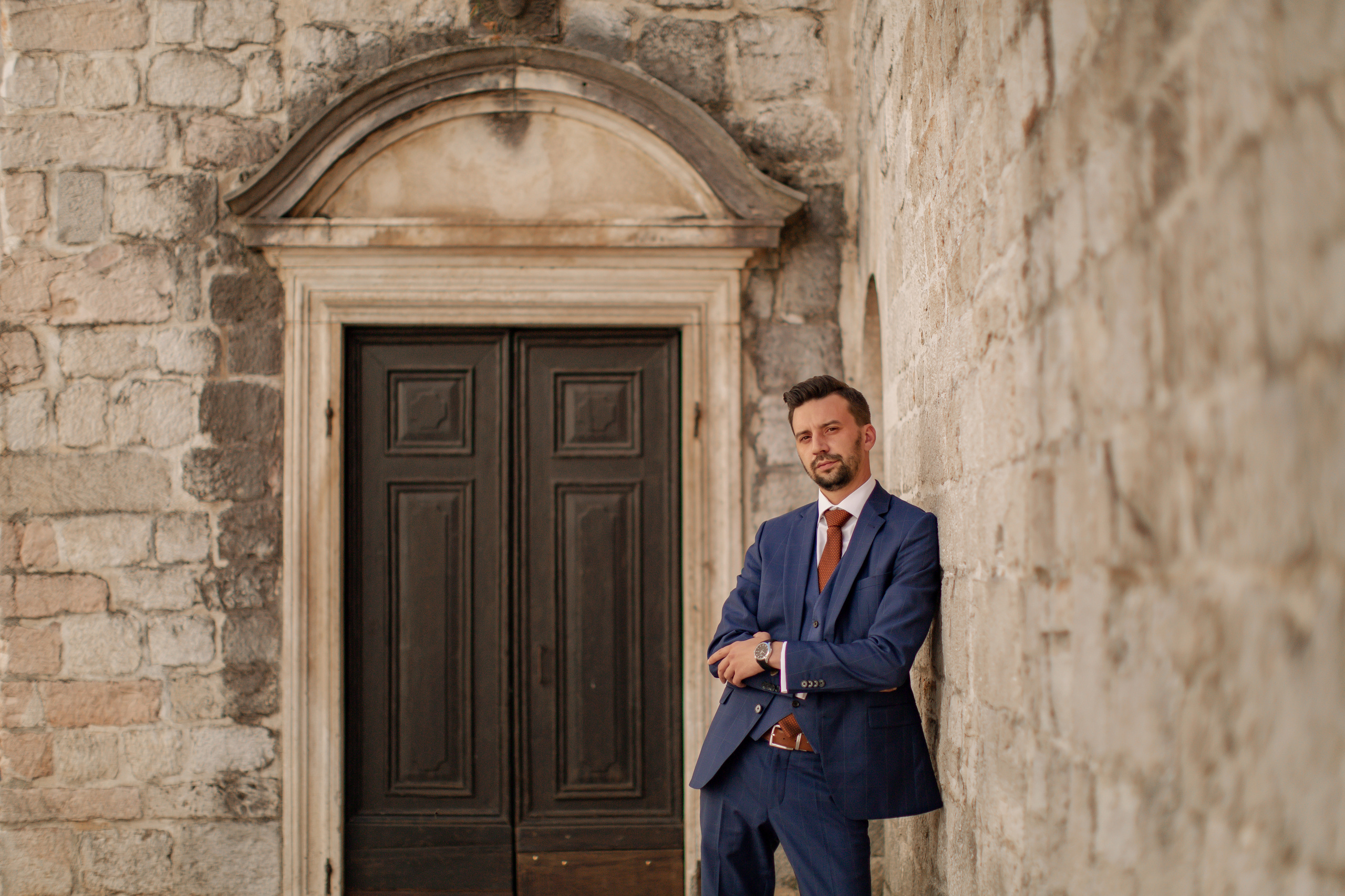 Свадебная фотосессия в Черногории - прогулка по старому городу Котор