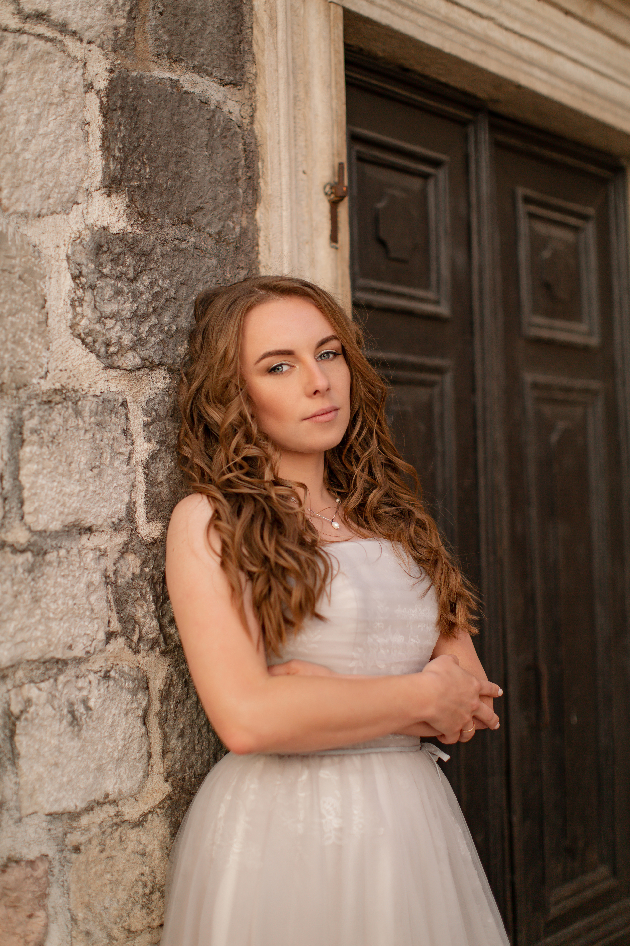 Свадебная фотосессия в Черногории - прогулка по старому городу Котор