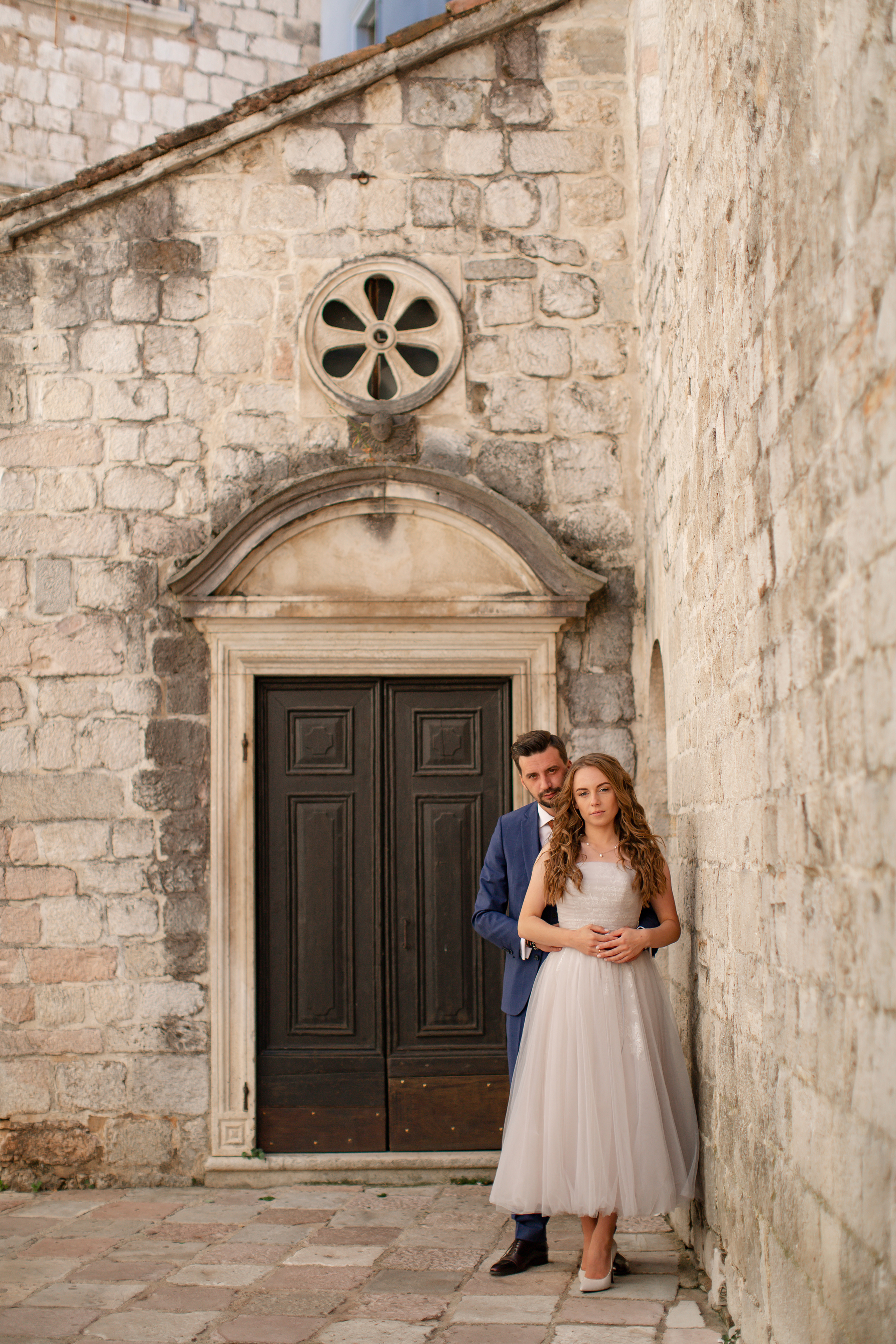 Свадебная фотосессия в Черногории - прогулка по старому городу Котор