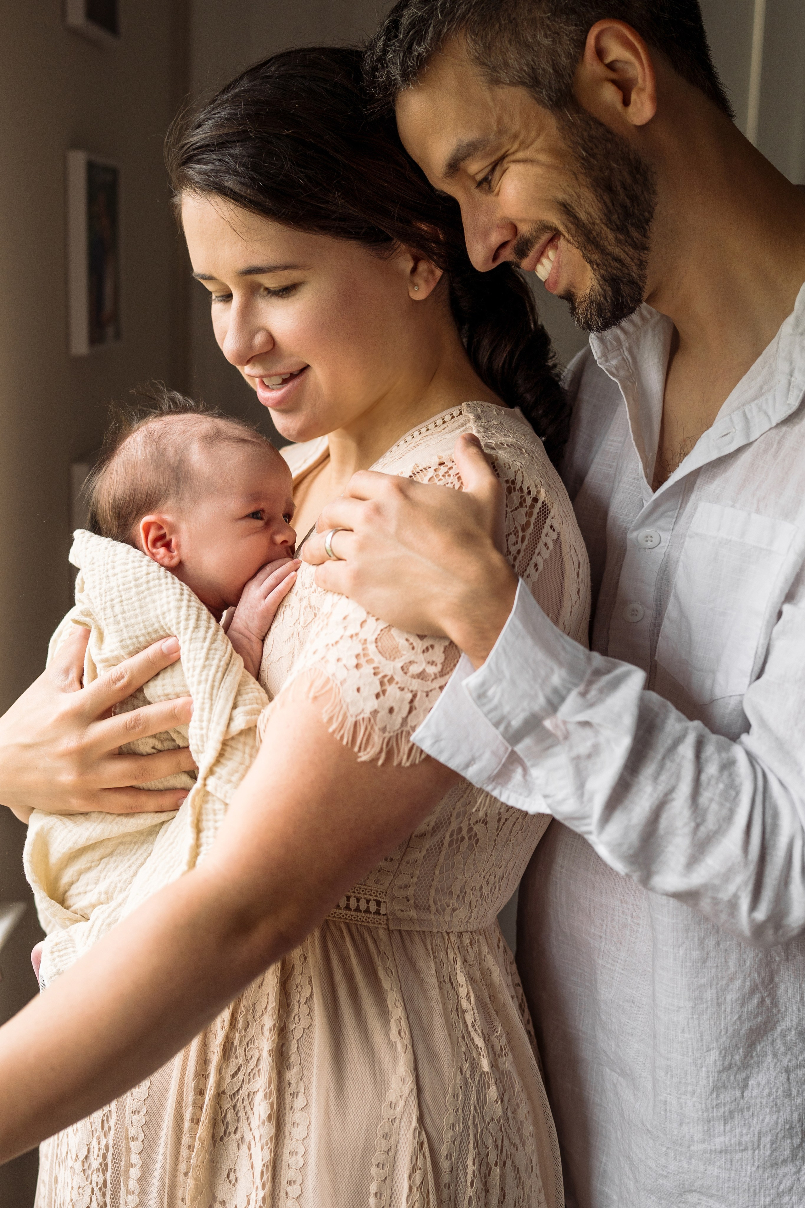 Sara, Henry, Landon, Oliver, Mila, Isla. Wedding and family photographer and videographer PA, NJ, NY, DE, MD