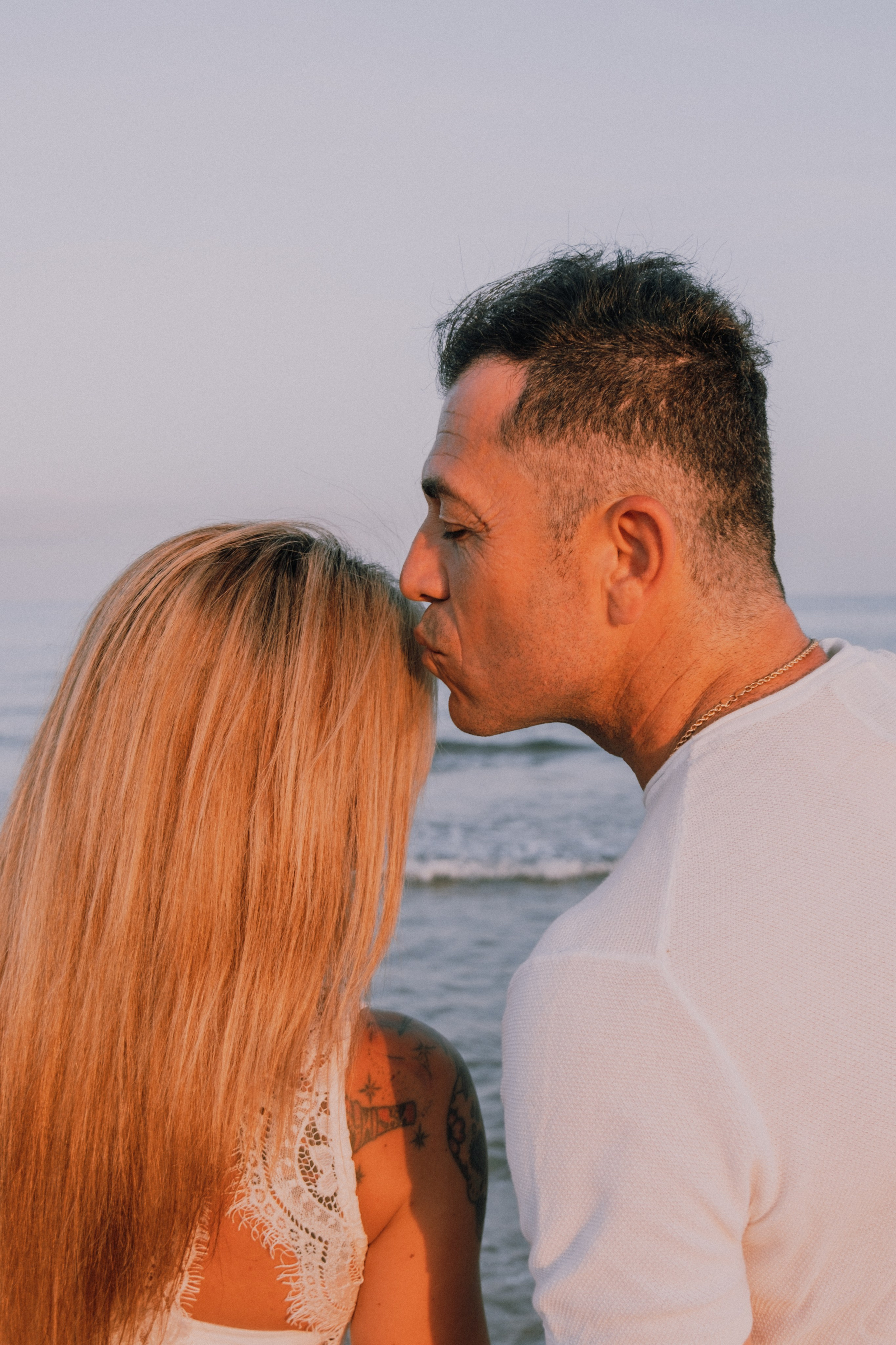 Sesión familiar en la playa. Fotografía profesional en Calafell - Elena Medvedeva