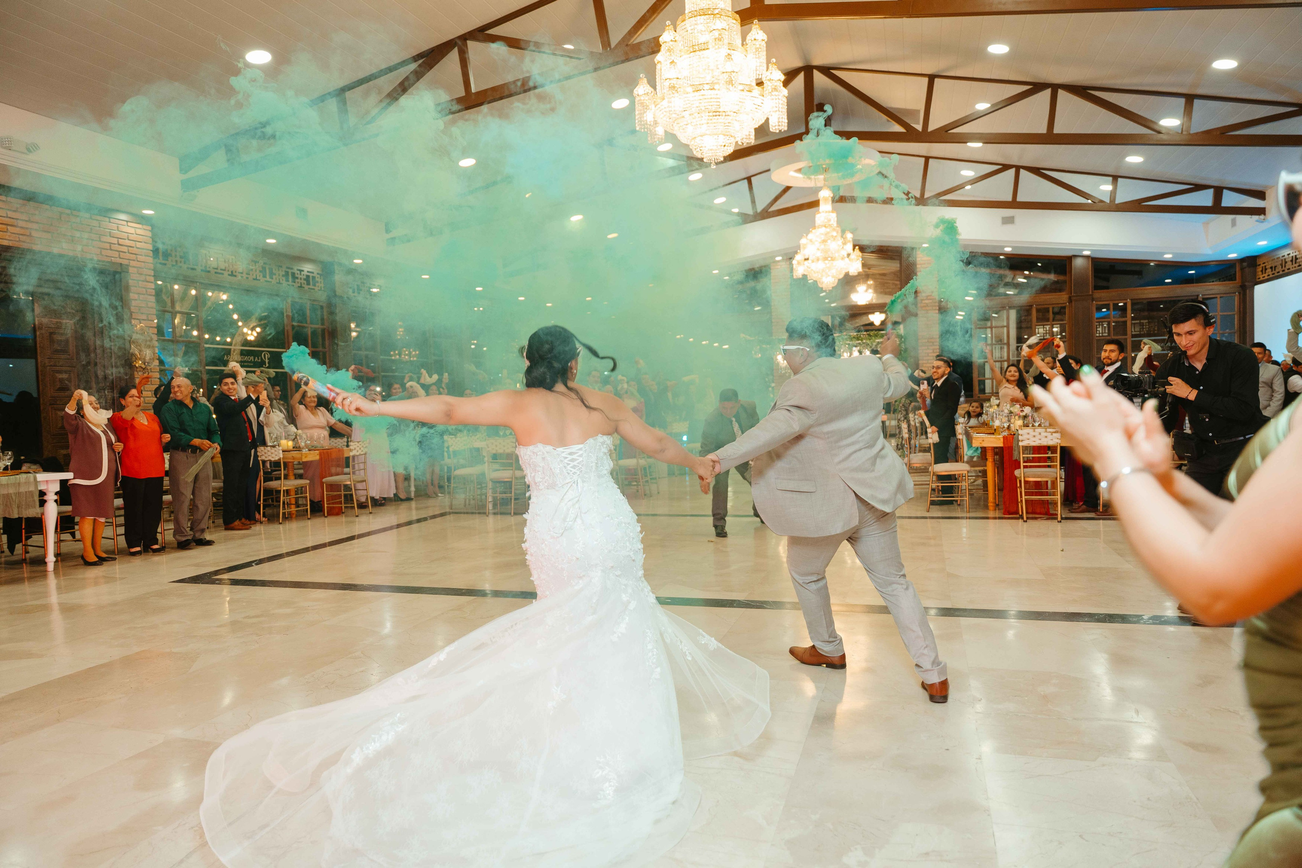 Karol y Jairon. Fotógrafo de bodas en Loja Ecuador | Piero Alvarez PH