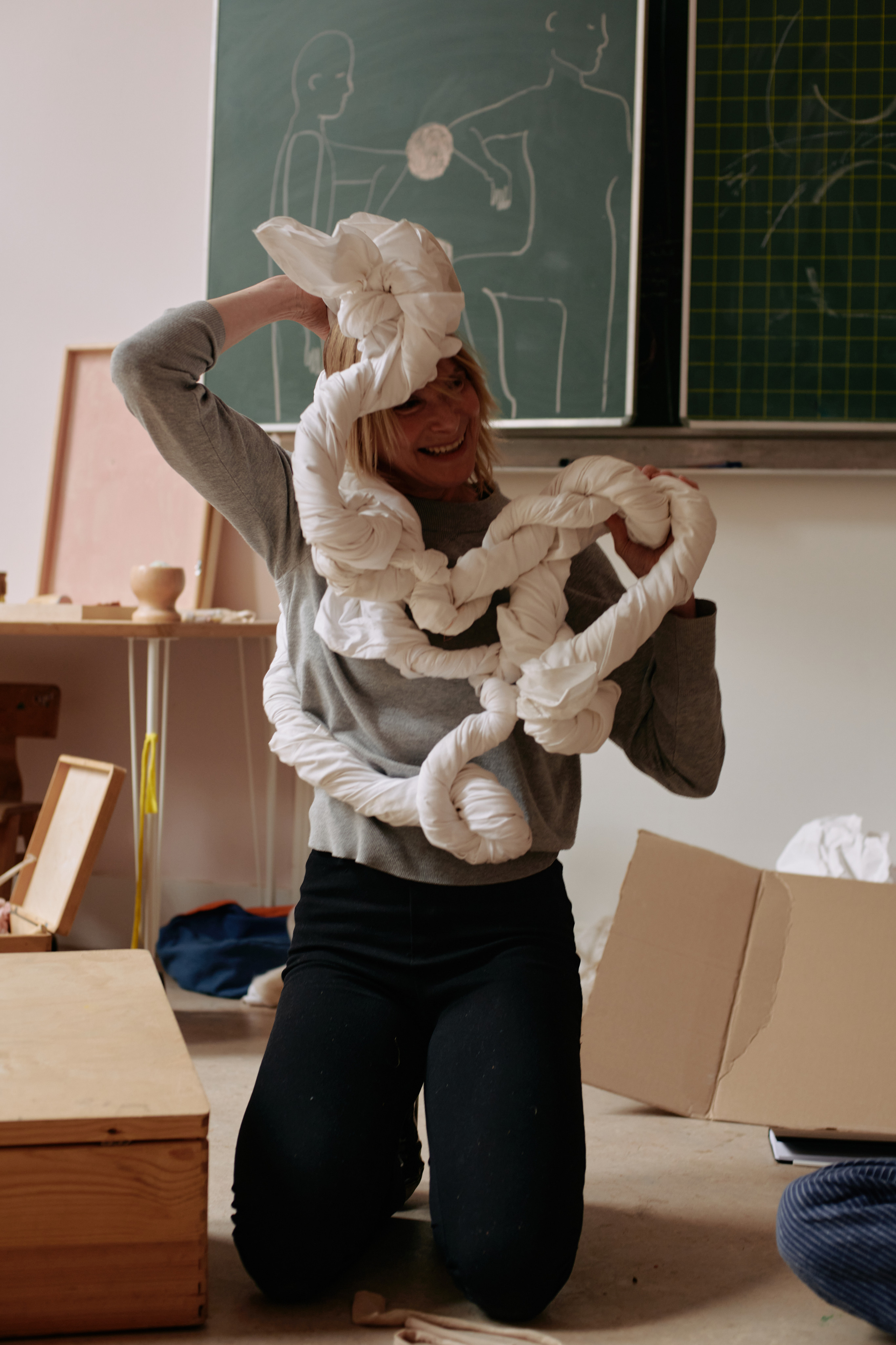 Documentation photography of workshop for Kleintjekunst. Portrait Photographer in Brussels & Amsterdam — Victoria Ushkanova