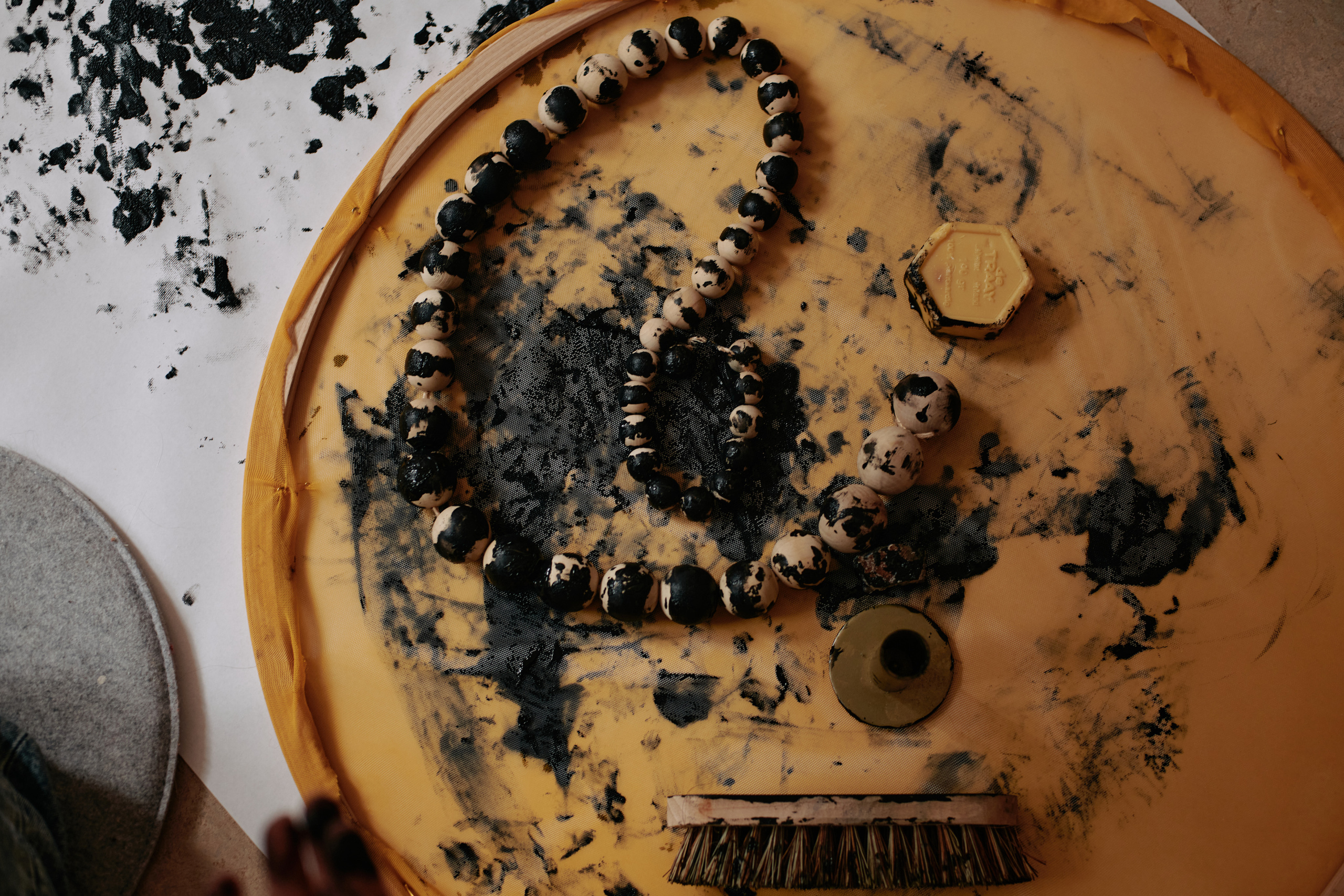 Documentation photography of workshop for Kleintjekunst. Portrait Photographer in Brussels & Amsterdam — Victoria Ushkanova