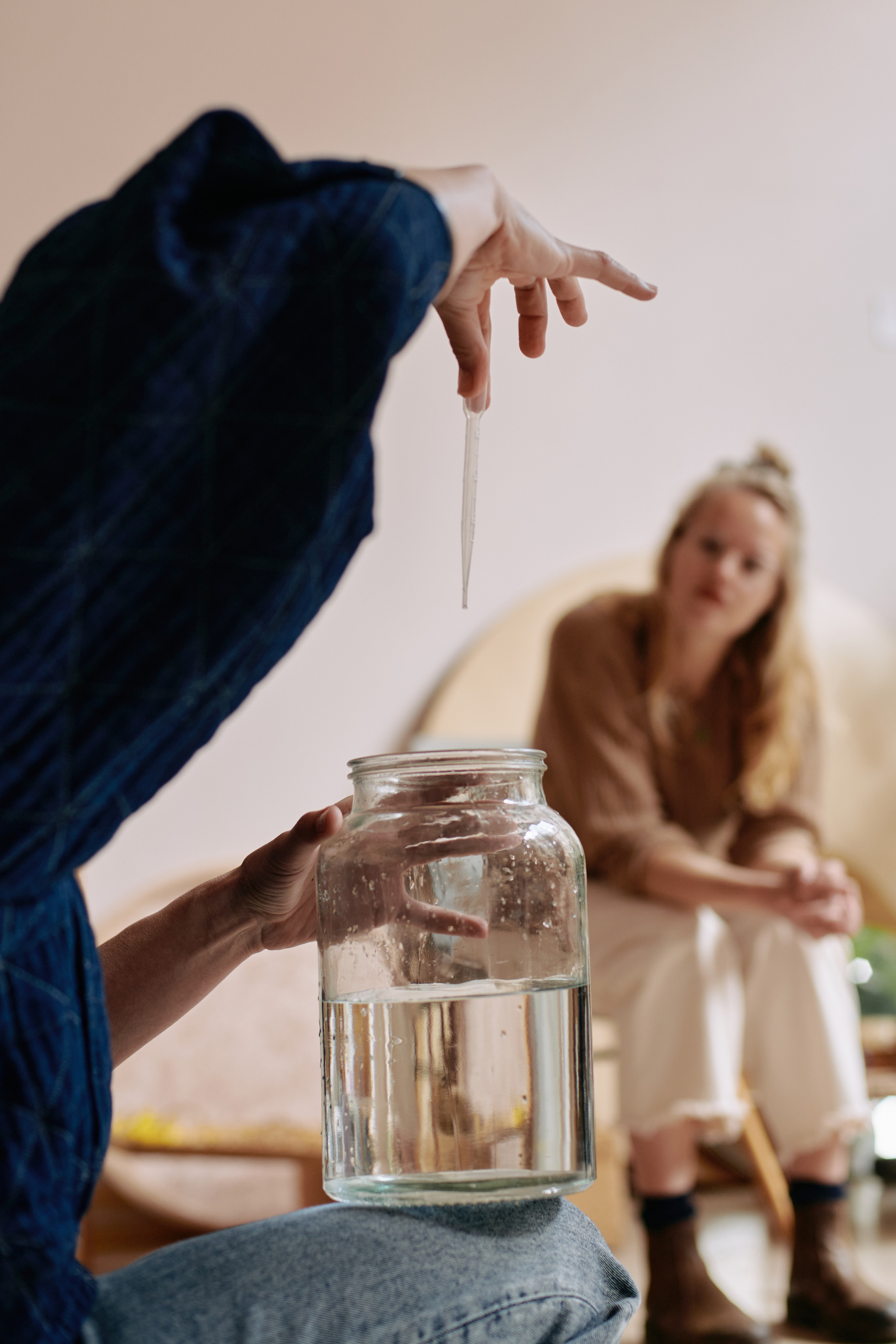 Documentation photography of workshop for Kleintjekunst. Portrait Photographer in Brussels & Amsterdam — Victoria Ushkanova