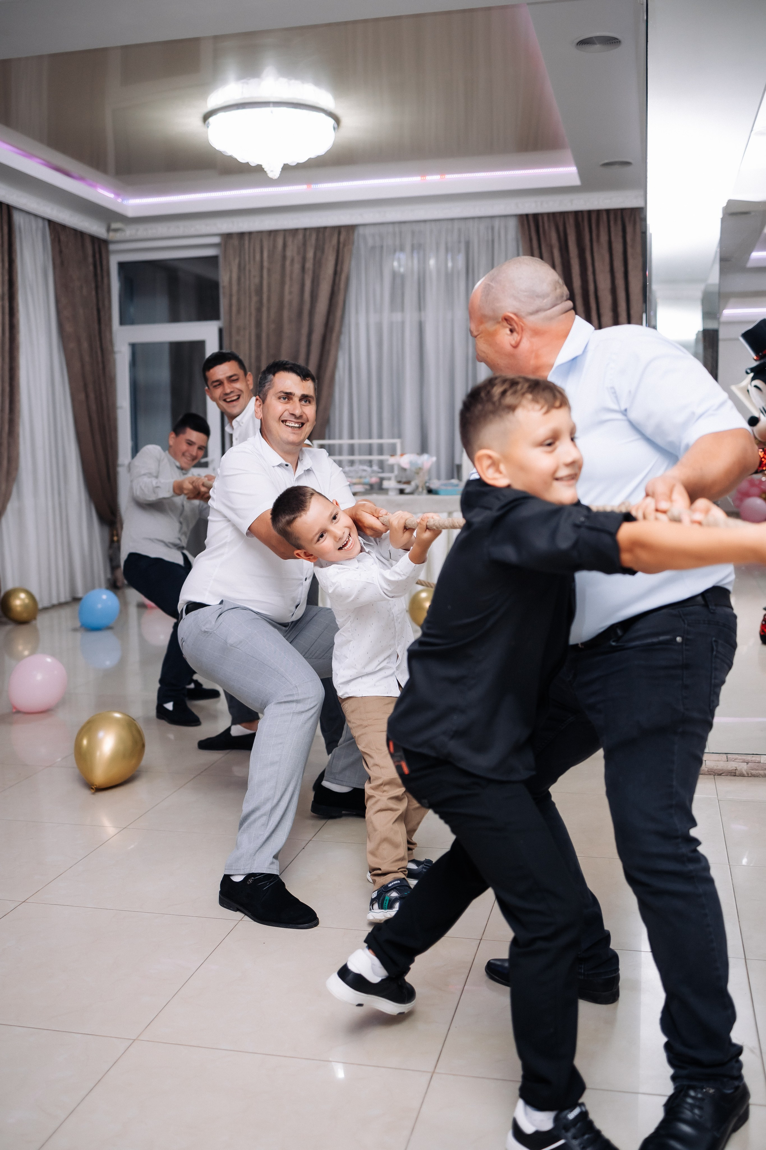 Marius & Amelia. Fotograful evenimentului tău