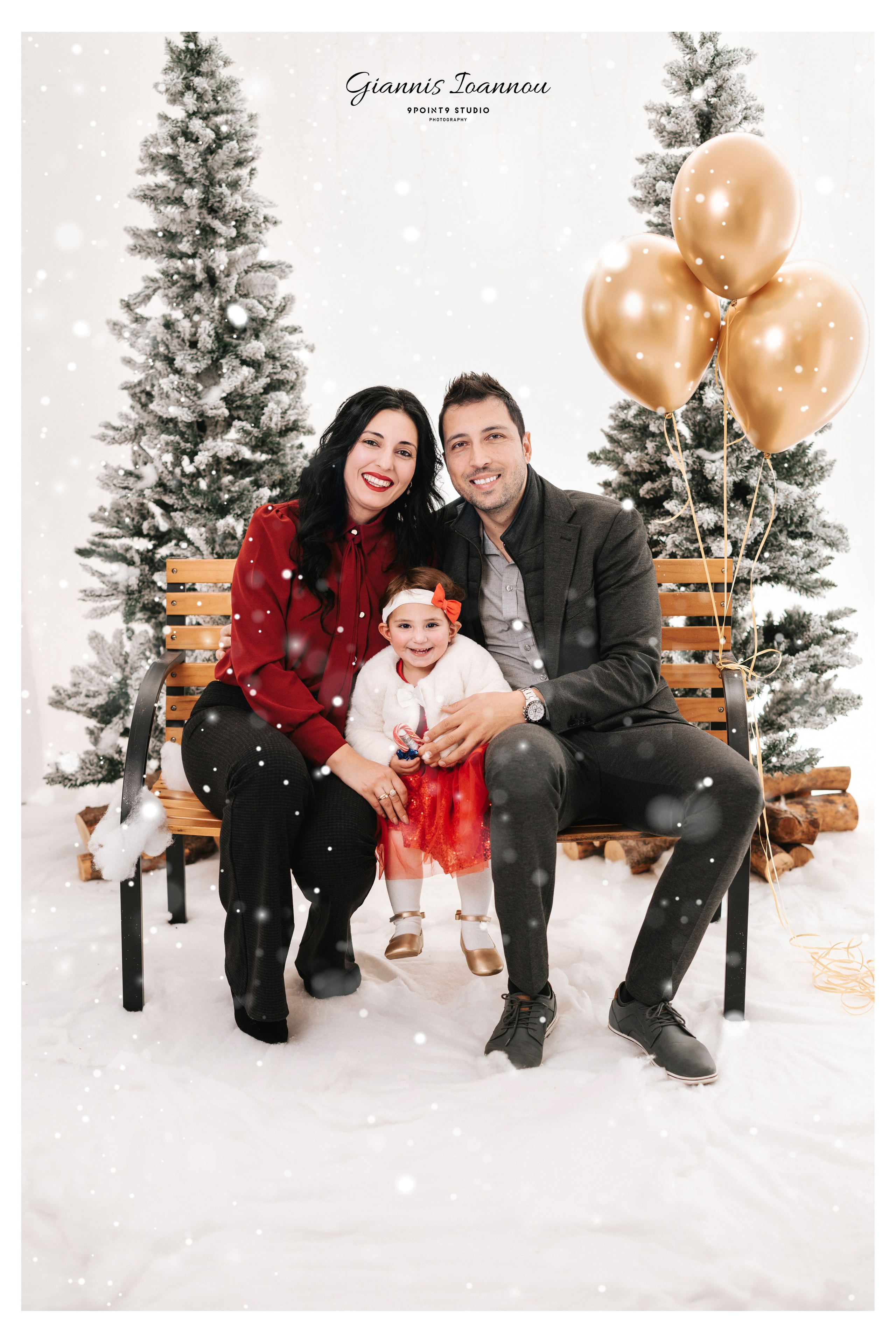 CHRISTMAS SESSIONS. Giannis Ioannou