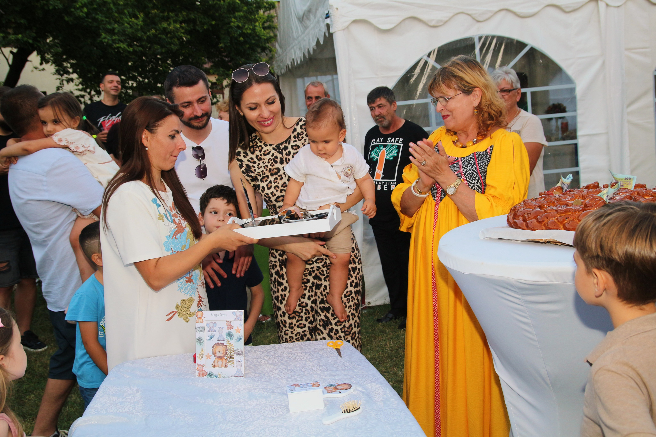 BYZO MEDIA. PETRU BYZO - family and children photographer in ROMANIA