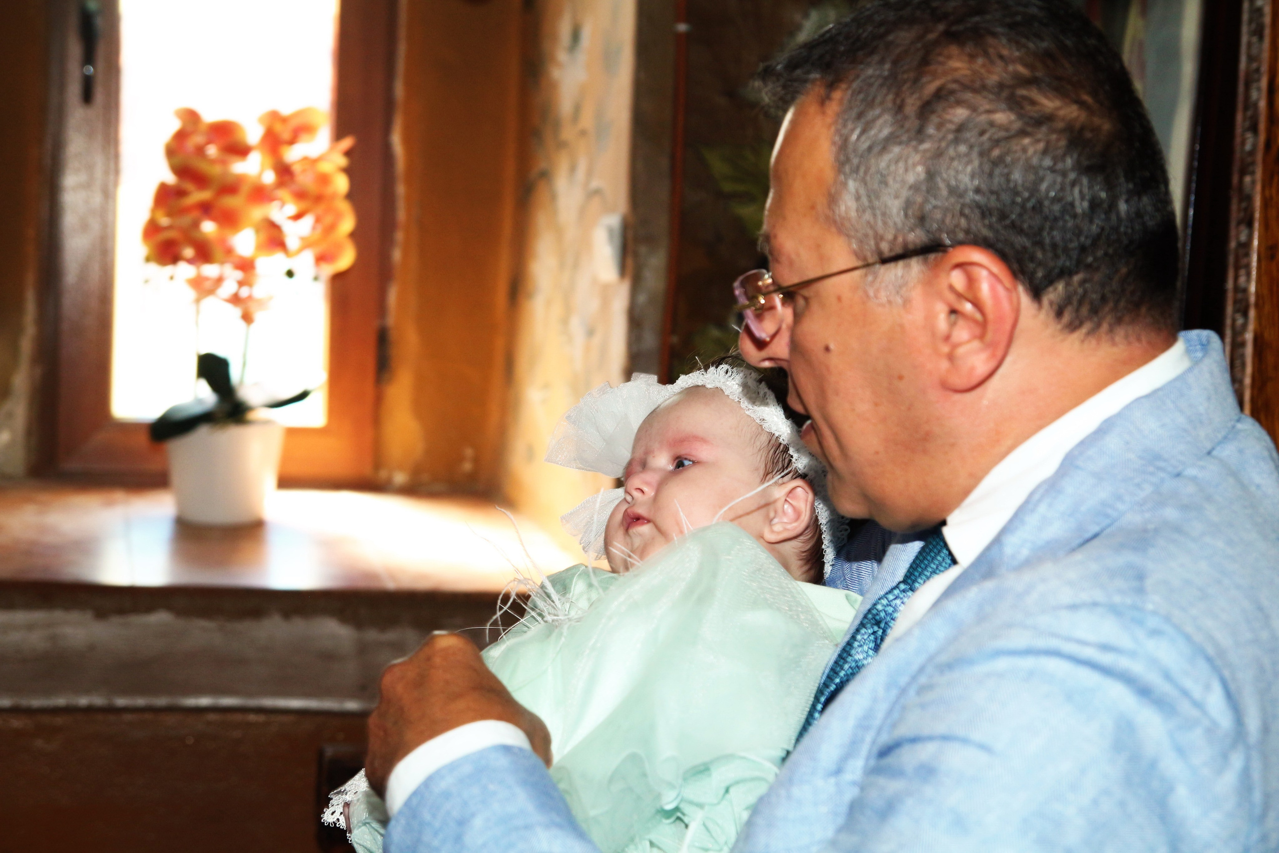 BYZO MEDIA. PETRU BYZO - family and children photographer in ROMANIA