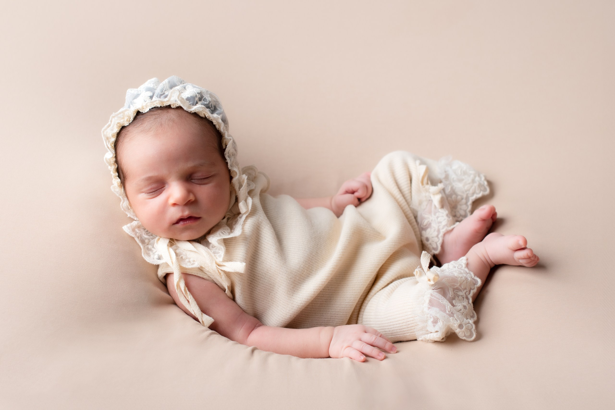 Séance nouveau-né à la Ciotat et en provence