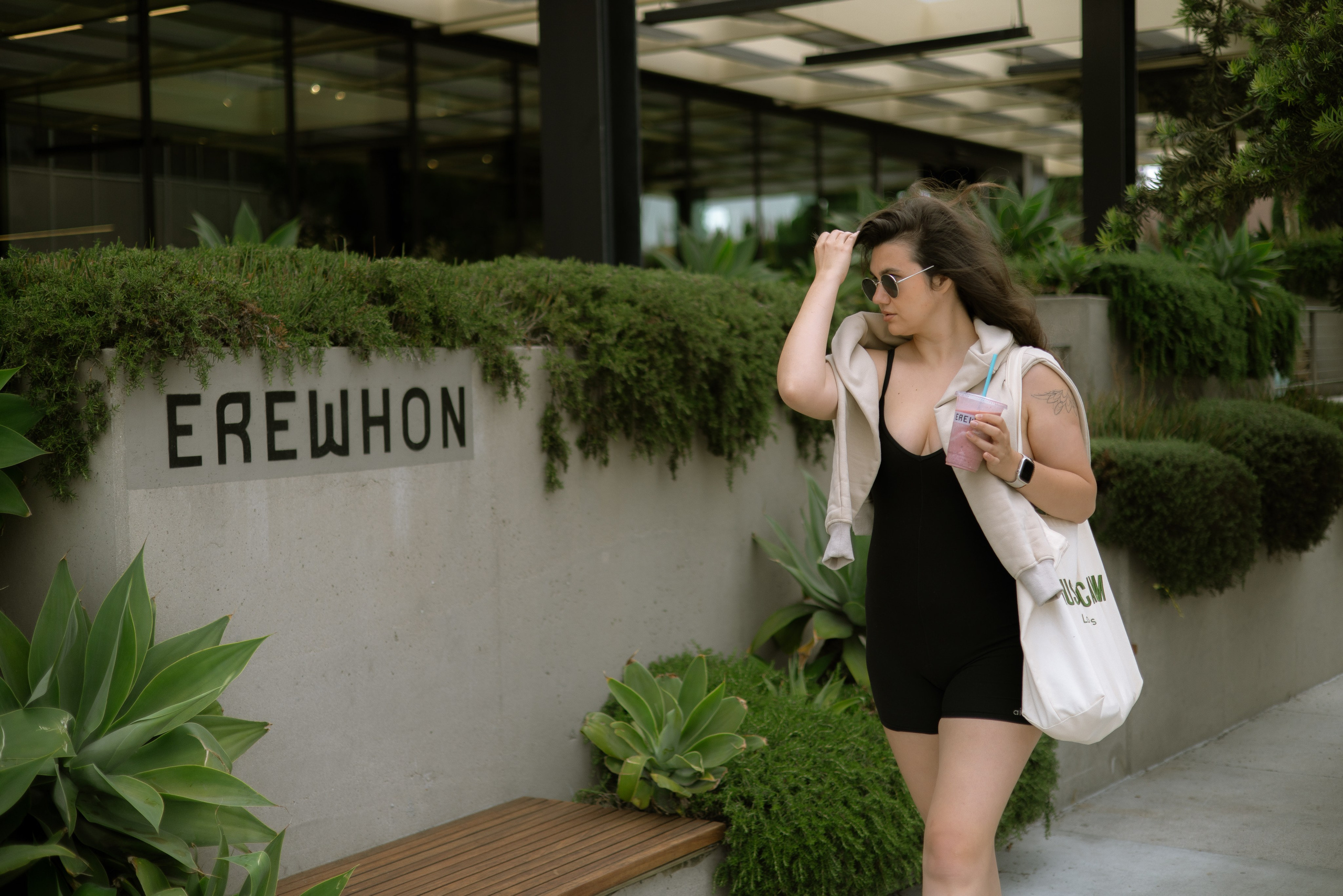Farmer’s Market and Picnic | Photoshoot for House of Calm. Photographer in Los Angeles. Julia Ishmuratova