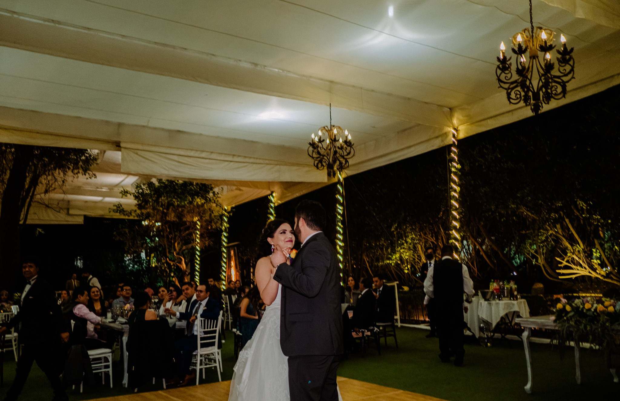 Lucero & Eliezer. Wedding and family photographer in Mexico City