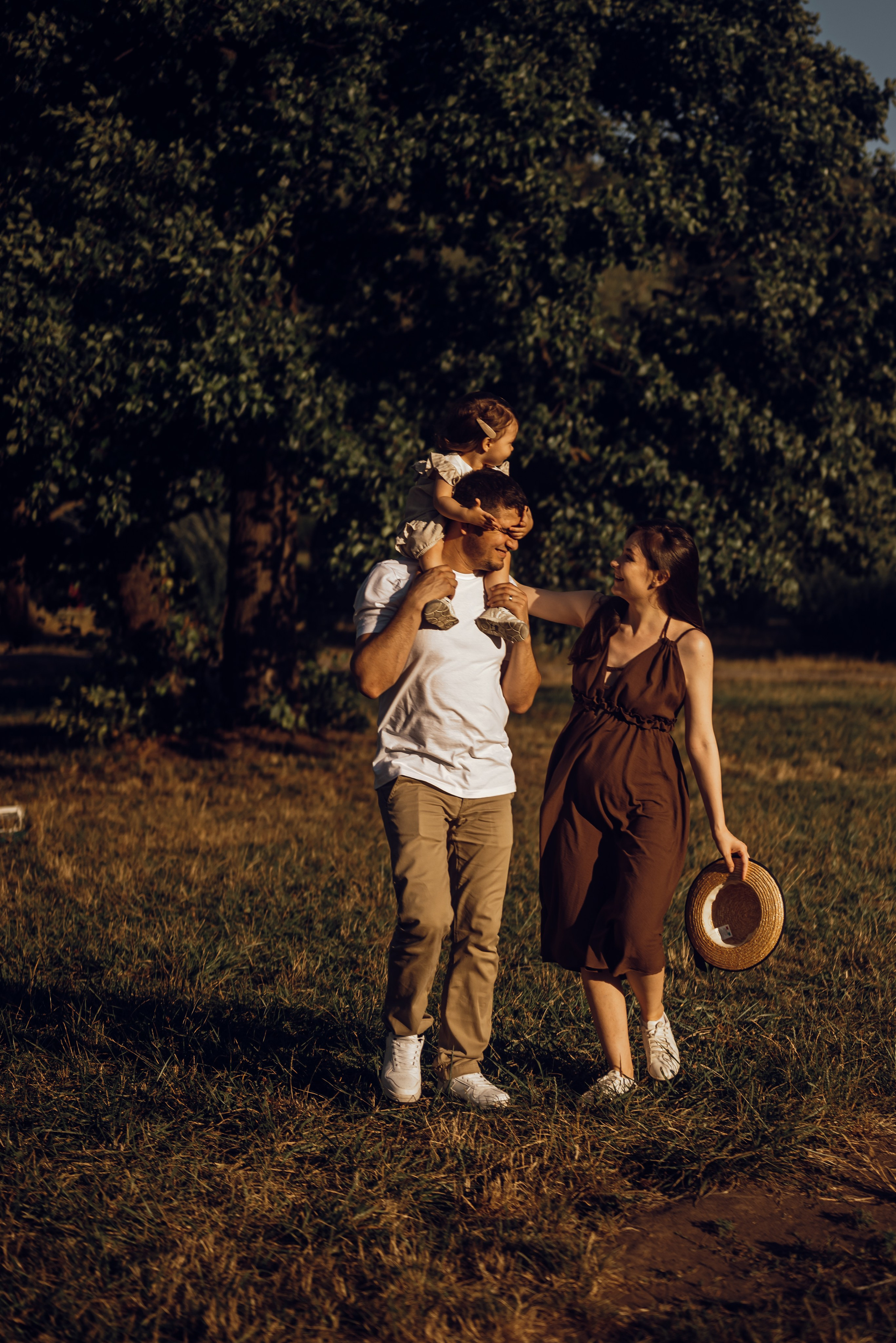 Tanya, Victor, Kira. Photographer Irina Novikova