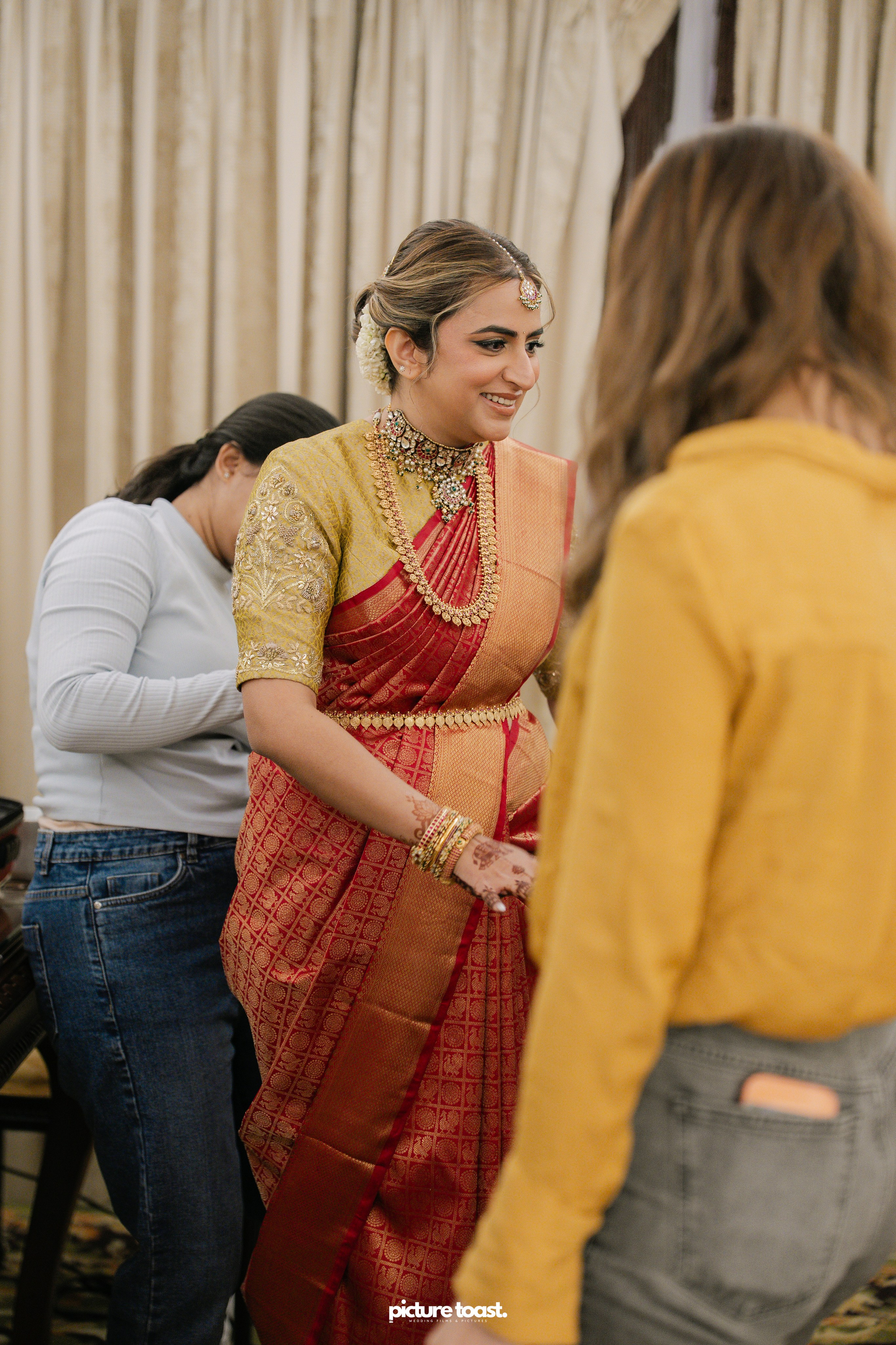 South Indian Wedding Ft. Aashna & Rajiv. Fine art Wedding Photographers in India & Canada